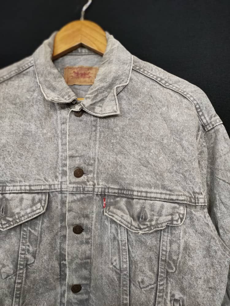 Levi's × Levi's Vintage Clothing × Vintage LEVIS VINTAGE WASHED INDIGO GREY TRUCKERS JACKET Size US S / EU 44-46 / 1 - 3 Thumbnail