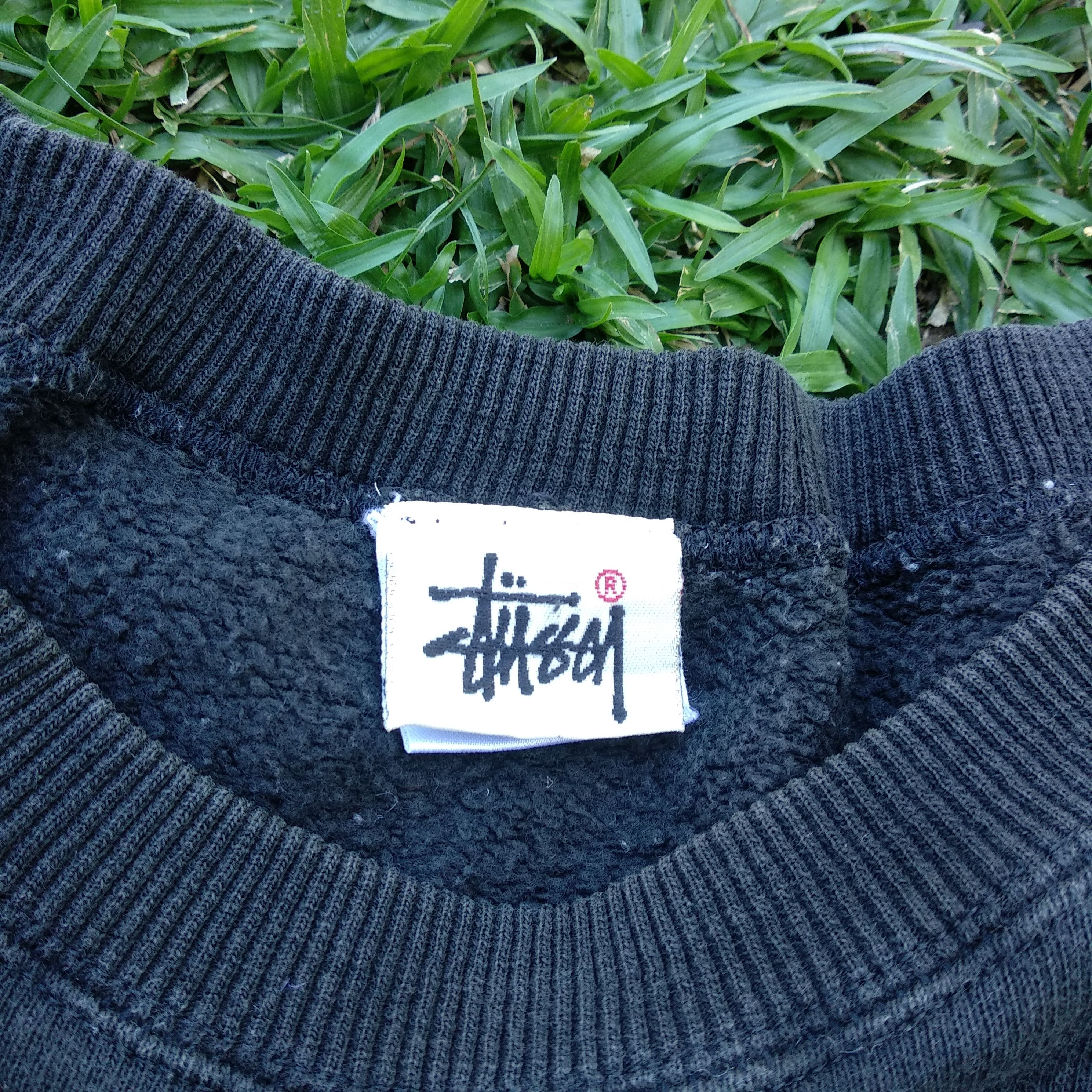 Vintage Vintage Stussy Small Logo Sweatshirts Size US L / EU 52-54 / 3 - 6 Thumbnail