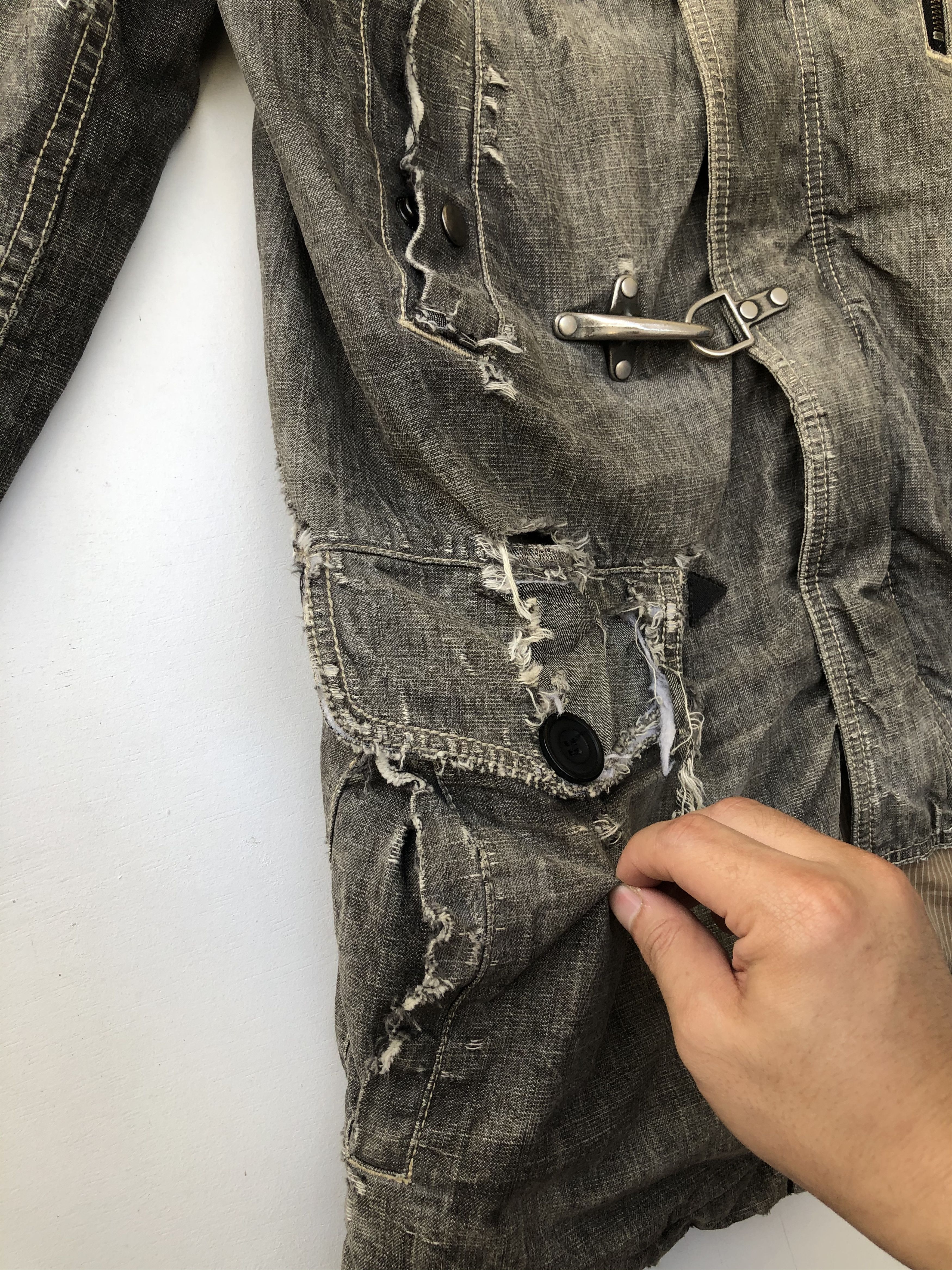 Japanese Brand JAPAN’S ALLIX NICE DISTRESSED DESIGN DENIM PARKA Size US M / EU 48-50 / 2 - 9 Thumbnail