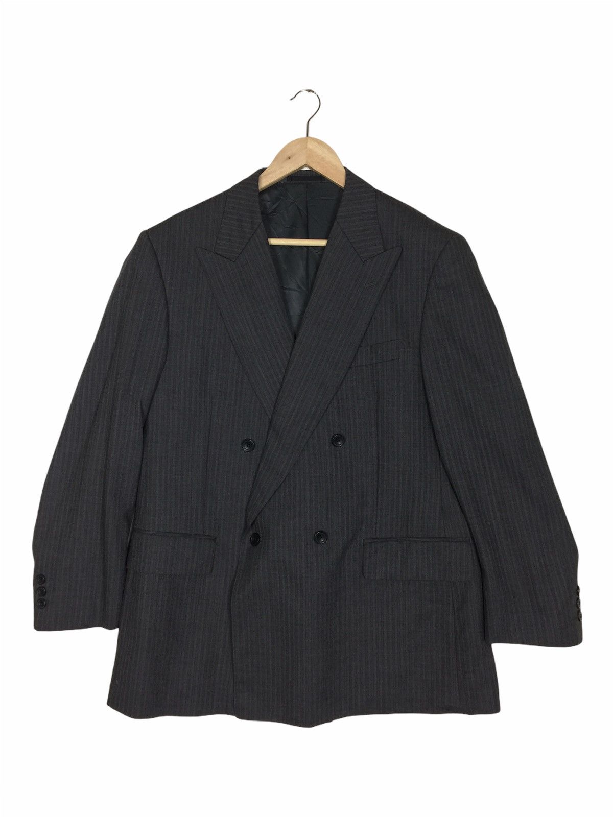 Gianni Valentino Suits