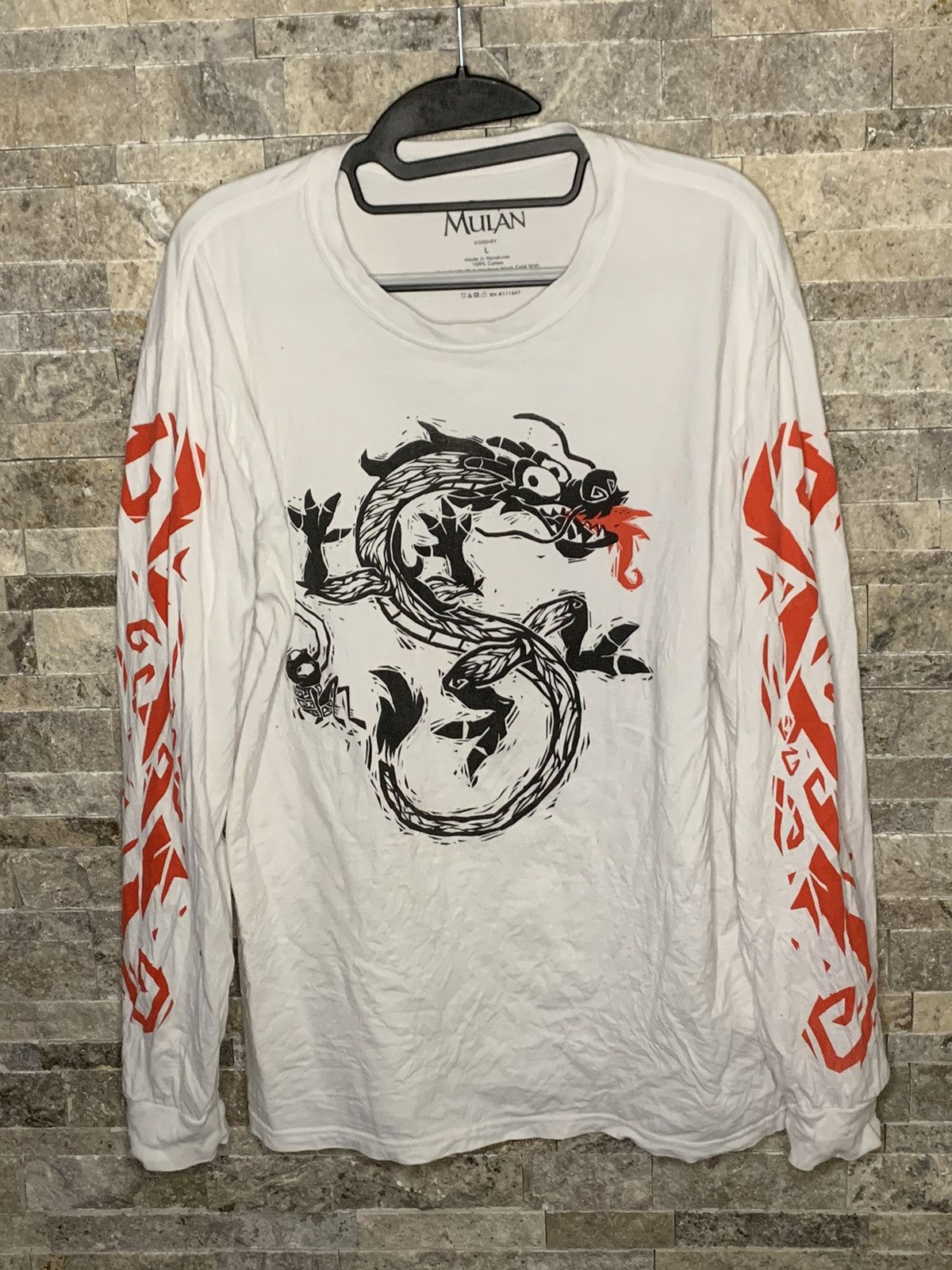 Disney Disney x Mulan Size US L / EU 52-54 / 3 - 1 Preview