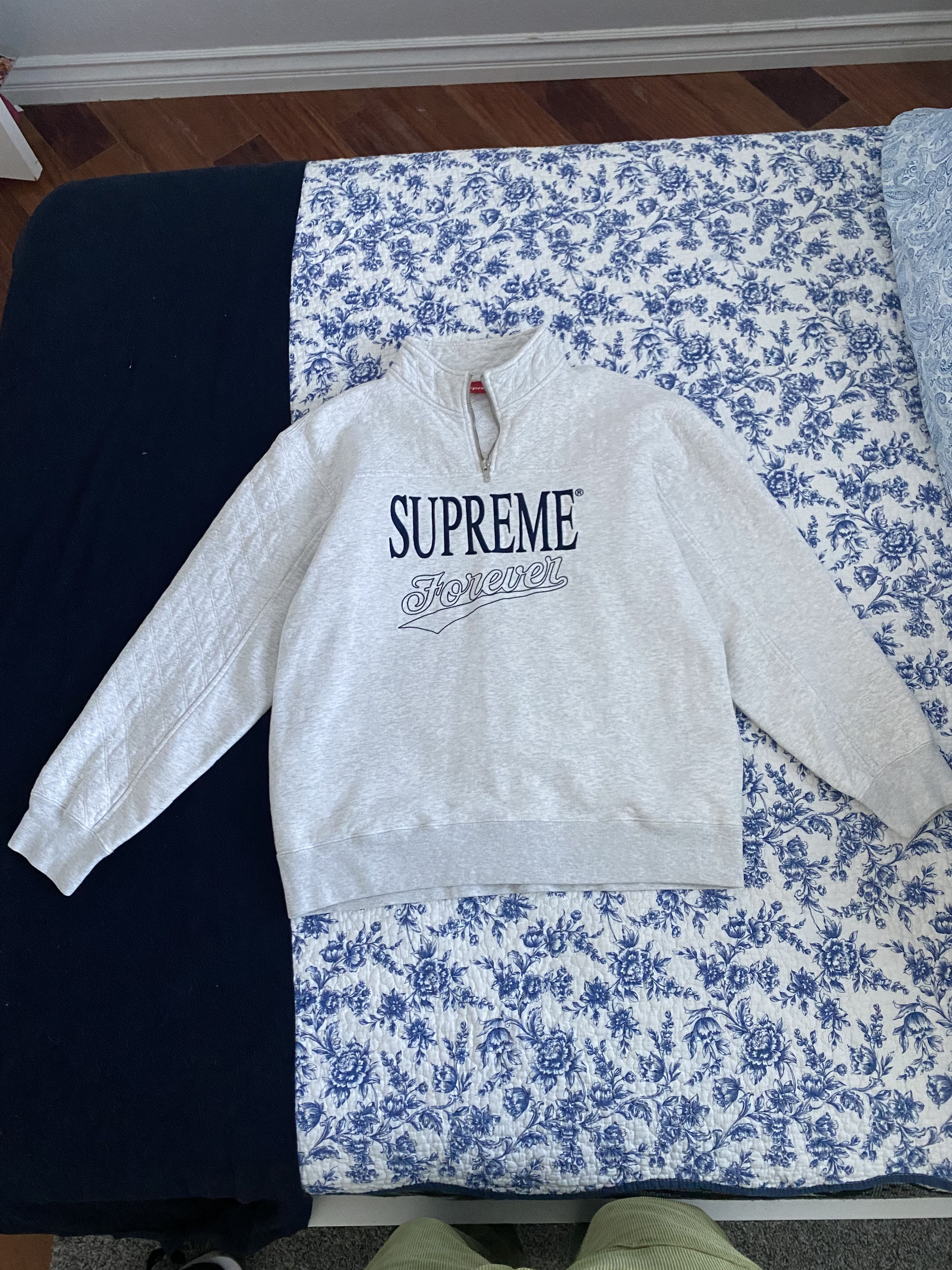 Supreme forever half hotsell zip