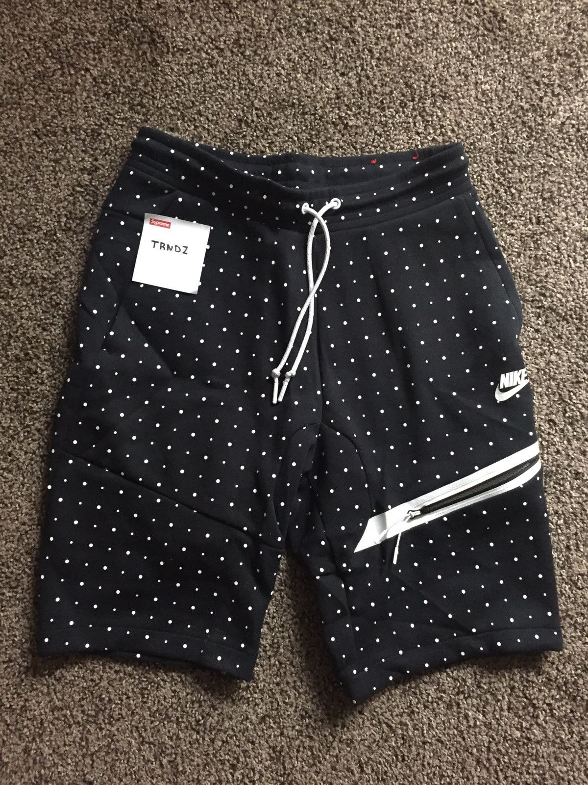 Nike tech fleece polka dot shorts hotsell