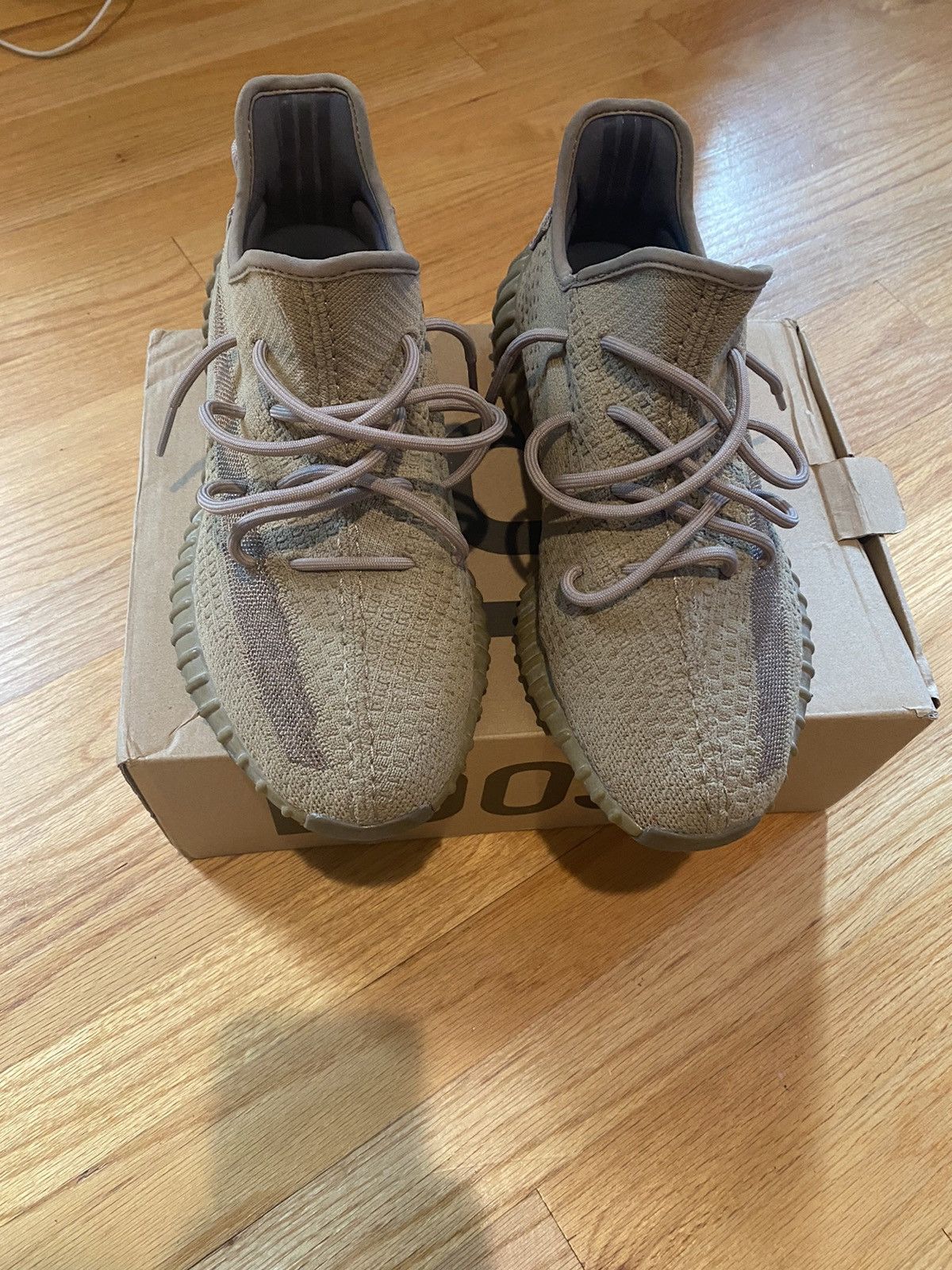 yeezy 300 earth