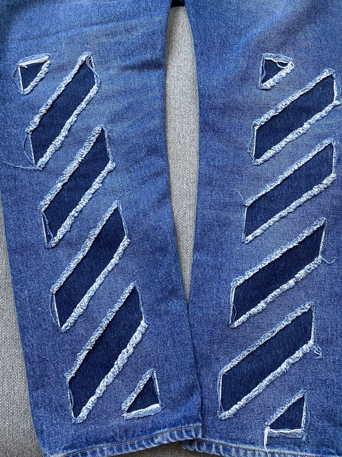 Off-White Off-White diagonal distressed medium wash denim size 32 Size US 32 / EU 48 - 4 Thumbnail