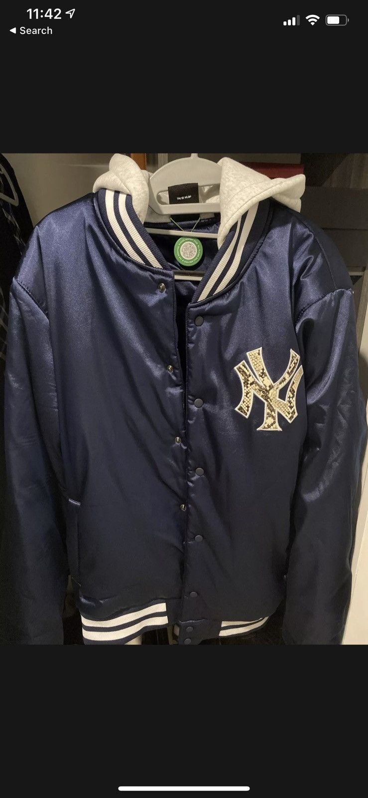 メール便なら送料無料 Kith Leather Jacket Yankees Bomber XS ...