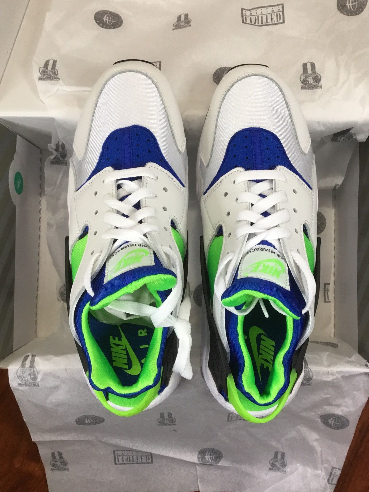Nike Nike Air Huarache Scream Green Size US 10 / EU 43 - 3 Thumbnail