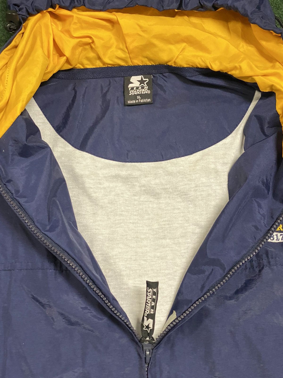 NCAA Michigan Wolverines Team Jacket Size US XL / EU 56 / 4 - 4 Thumbnail