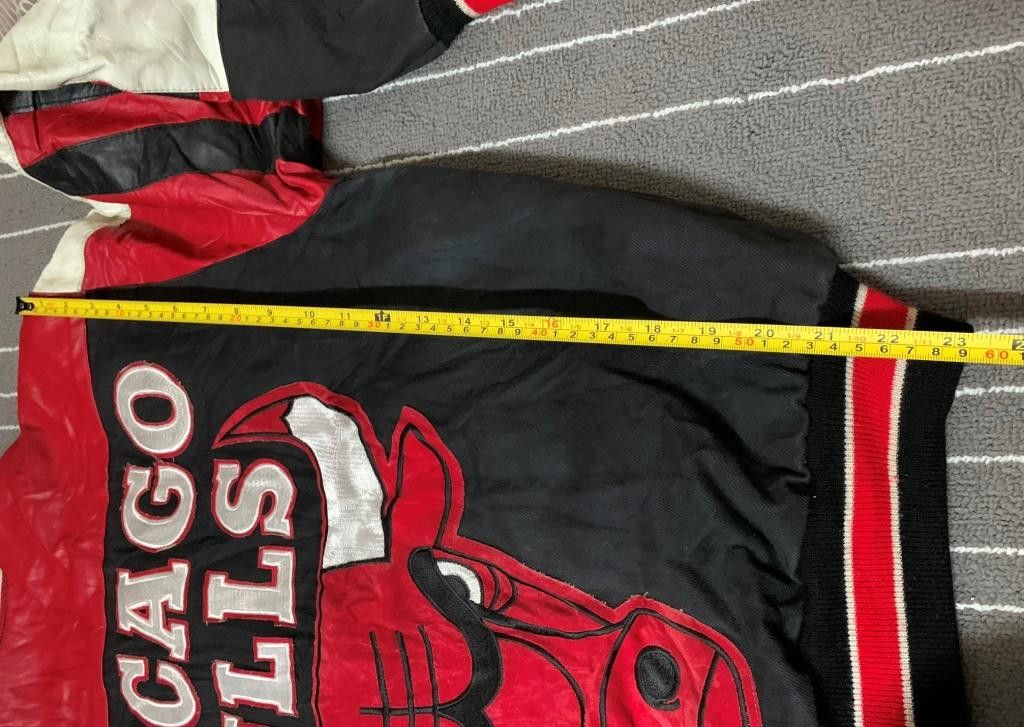 NBA Vintage NBA Chicago Bull jacket - leather jacket Size US S / EU 44-46 / 1 - 12 Thumbnail
