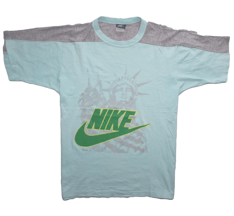 Nike air statue of liberty store t shirt