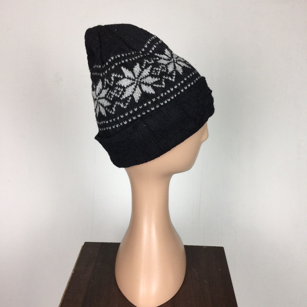 Native Vintage Beanie Hat Navajo Snowcap Size ONE SIZE - 2 Thumbnail