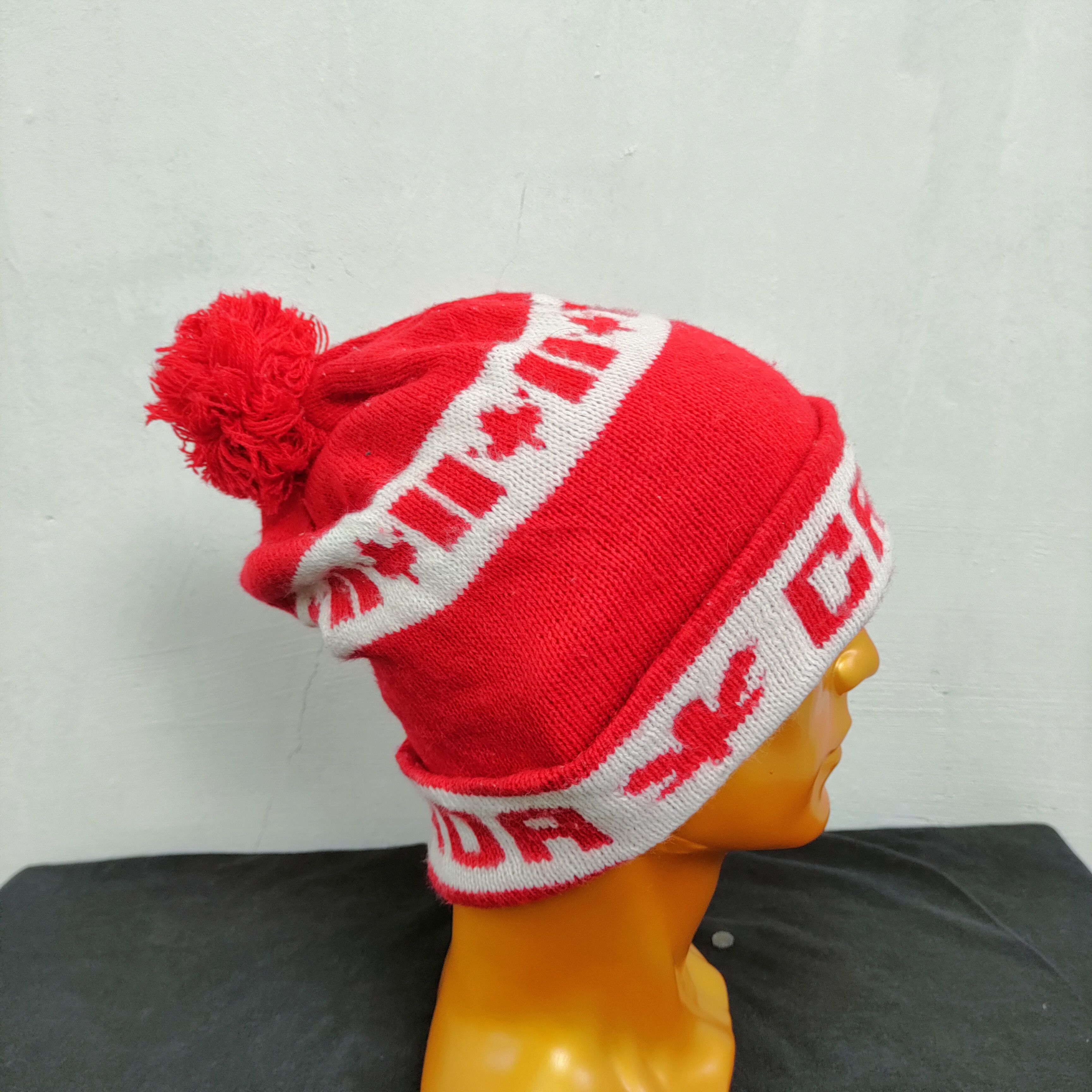 Other 💥 BESTOFFER 💥 CANADA BEANIE HAT Size ONE SIZE - 2 Thumbnail