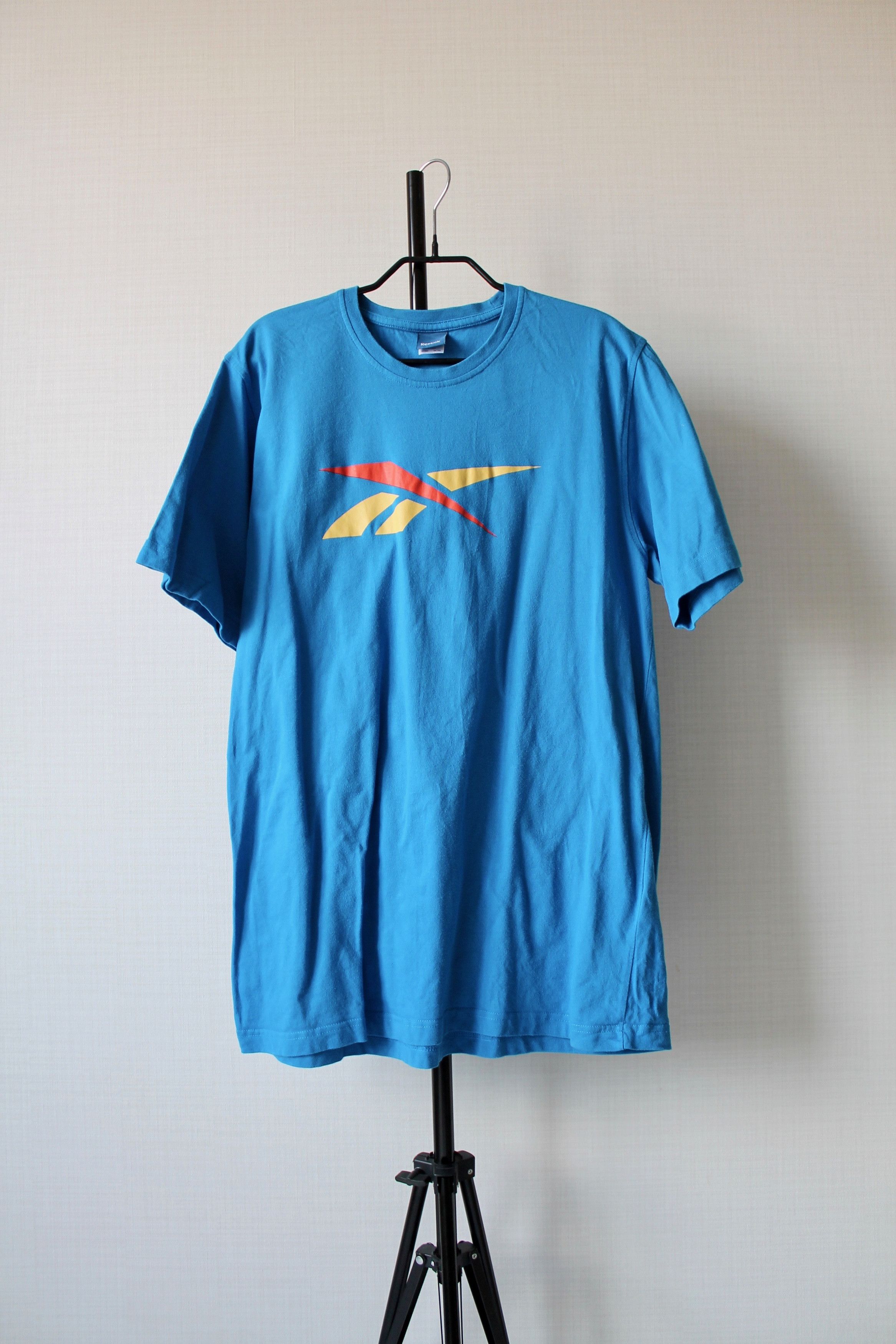 Reebok REEBOK Big LOGO t-shirt Vintage Blue Size US L / EU 52-54 / 3 - 1 Thumbnail