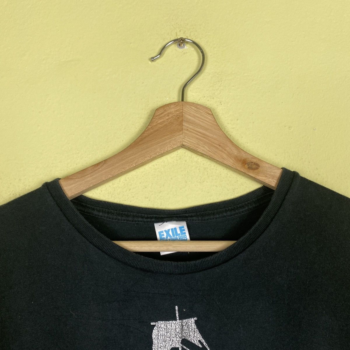 Band Tees × Vintage Vintage Exile Live Tour 2010 Fantasy Tshirt Size US M / EU 48-50 / 2 - 4 Thumbnail