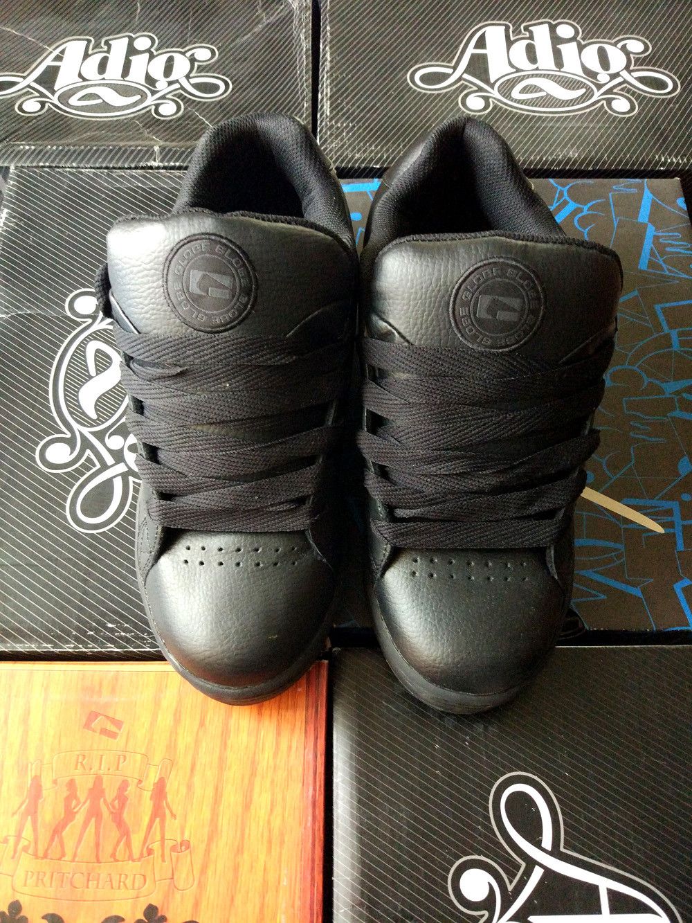 Globe × Vintage Globe Focus BTS - classic,rare 2008 model