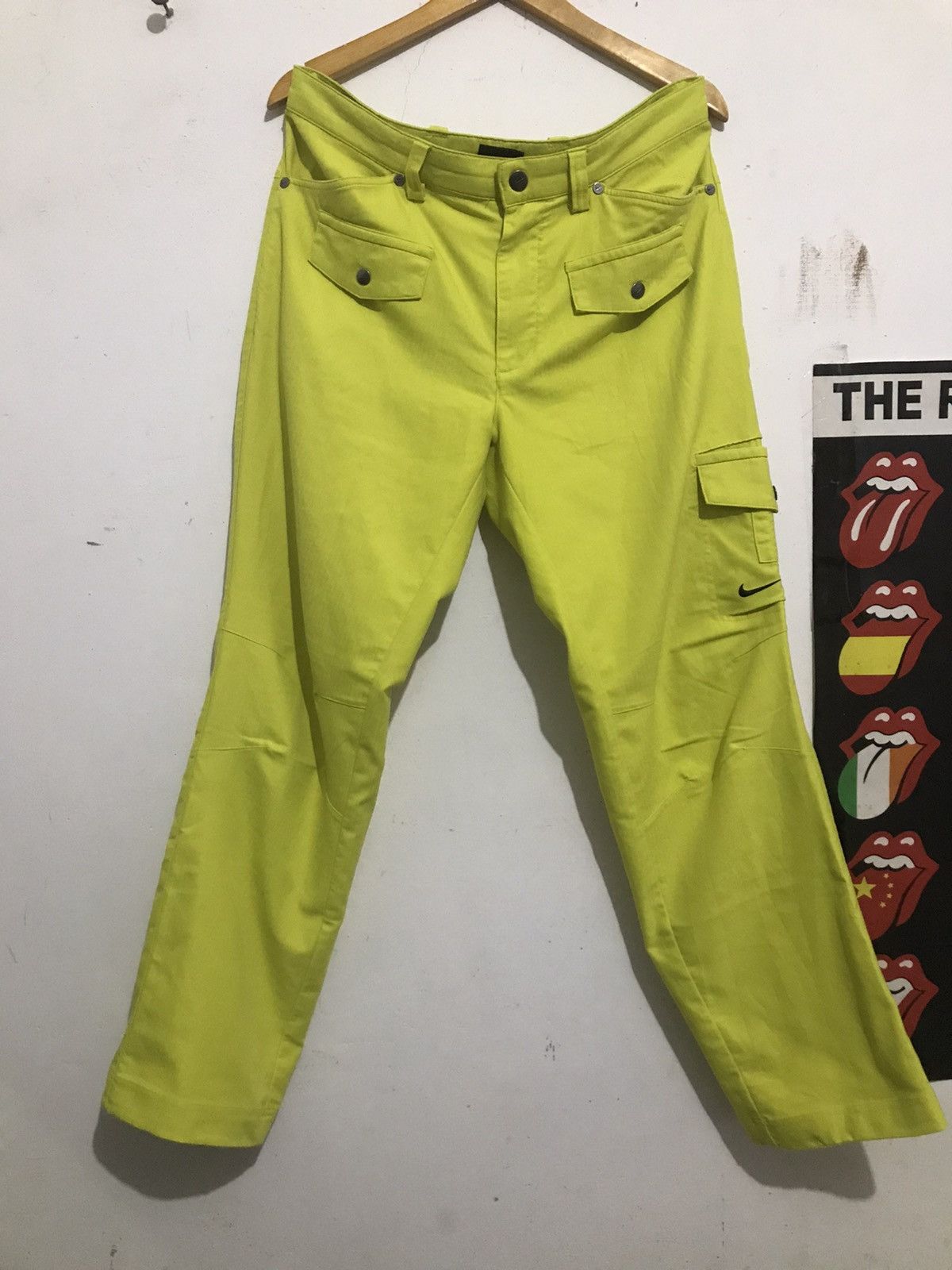 Nike Vintage Nike Cargo Strech Pants Size US 36 / EU 52 - 1 Thumbnail