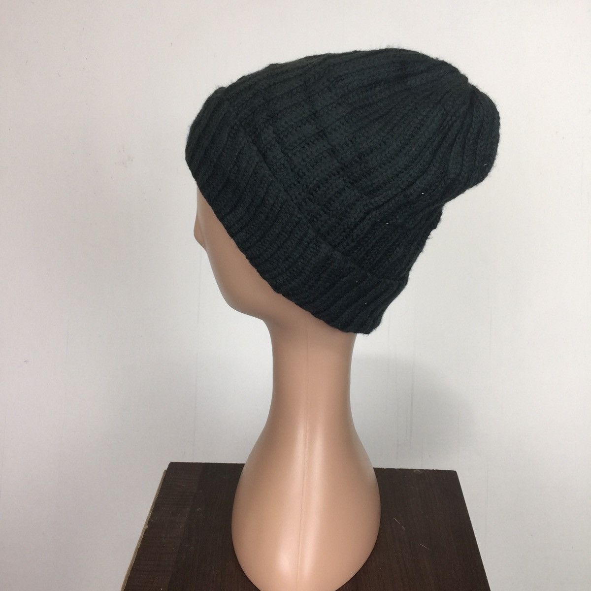 Uniqlo Uniqlo Heatteach Beanie Hat Dark Green Snowcap Size ONE SIZE - 1 Thumbnail