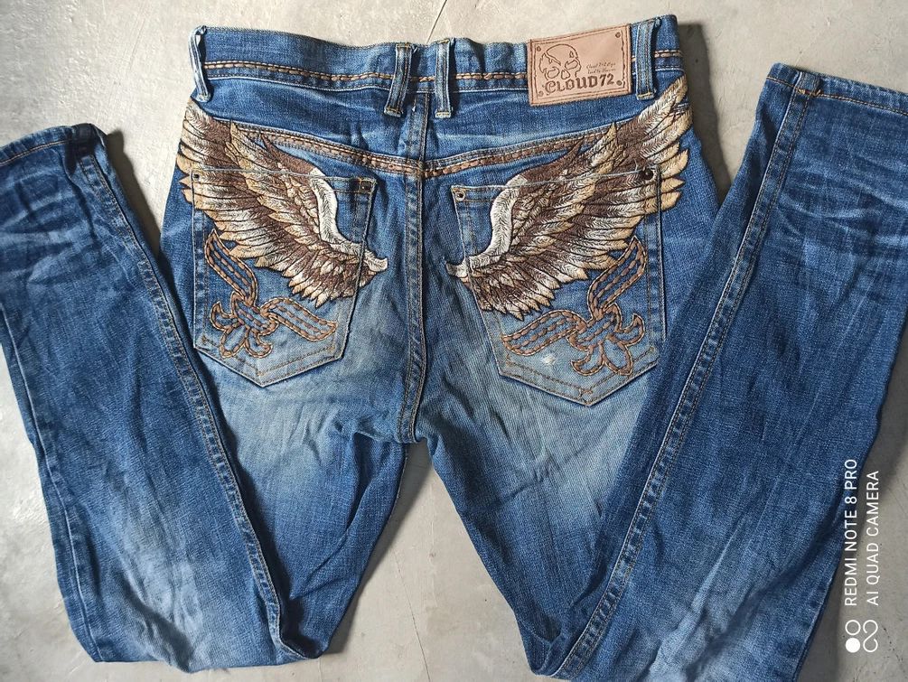 Japanese Brand DISTRESSED DENIM EMBROIDERED FALCON Size US 34 / EU 50 - 1 Thumbnail