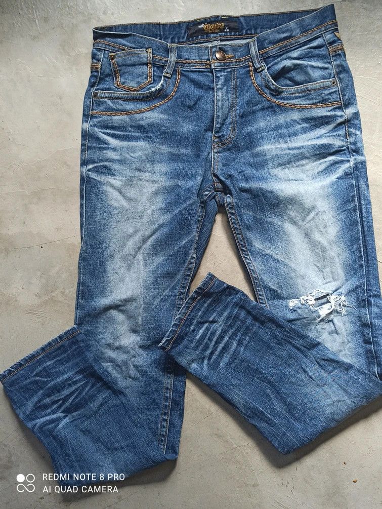Japanese Brand DISTRESSED DENIM EMBROIDERED FALCON Size US 34 / EU 50 - 5 Thumbnail