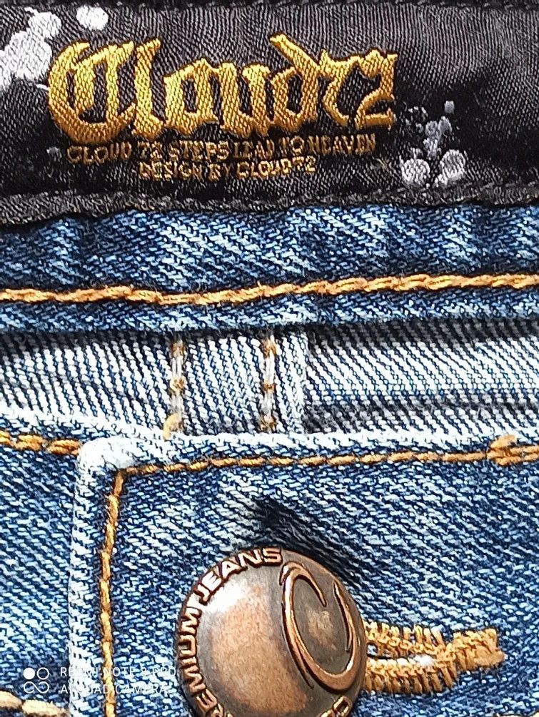 Japanese Brand DISTRESSED DENIM EMBROIDERED FALCON Size US 34 / EU 50 - 2 Thumbnail