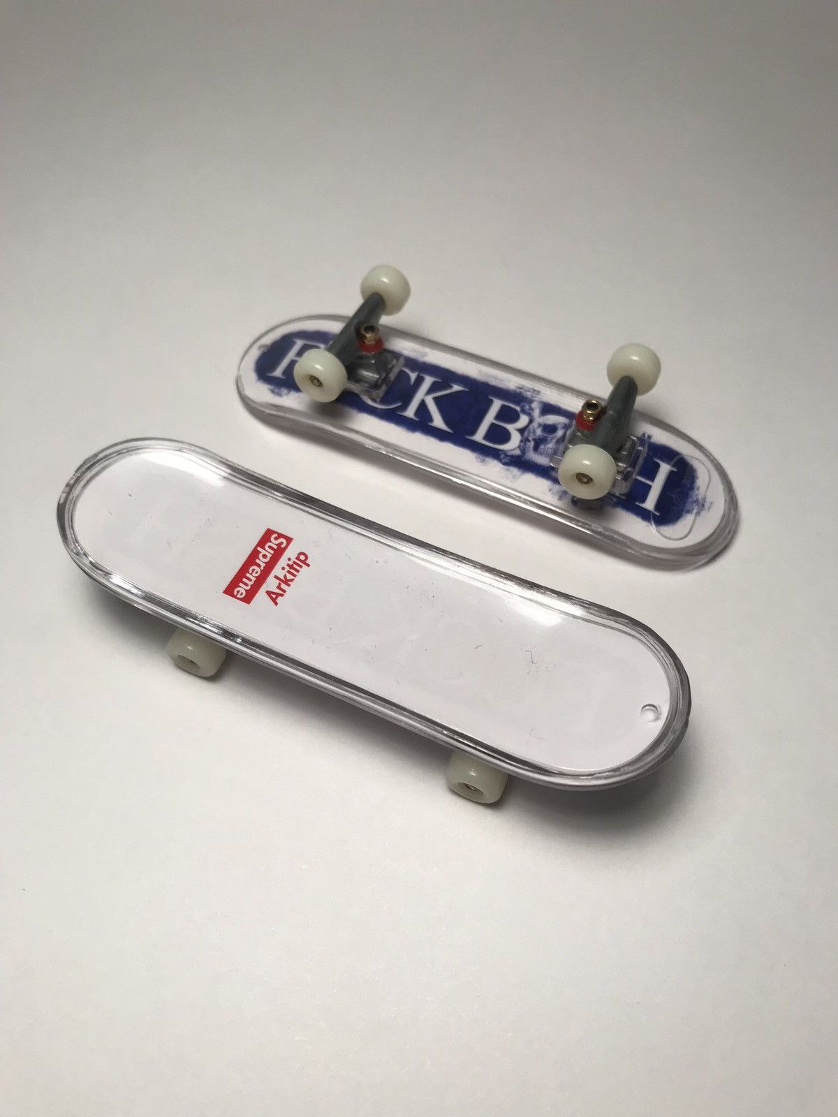 Supreme Supreme x Arkitip Finger Board / Mini Skateboard - RARE