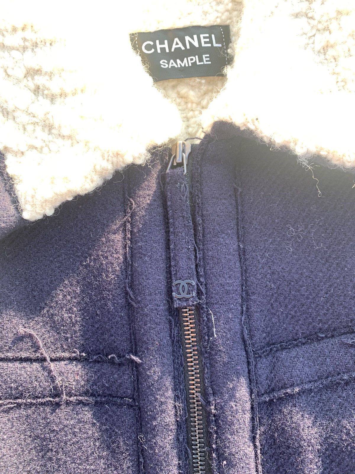 Chanel Autumn/Winter 2011 Chanel Sample Wool Jacket Size US M / EU 48-50 / 2 - 3 Thumbnail