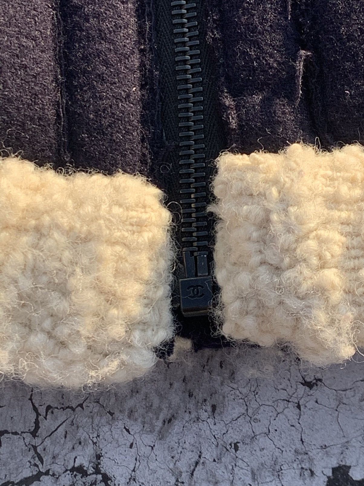 Chanel Autumn/Winter 2011 Chanel Sample Wool Jacket Size US M / EU 48-50 / 2 - 4 Thumbnail