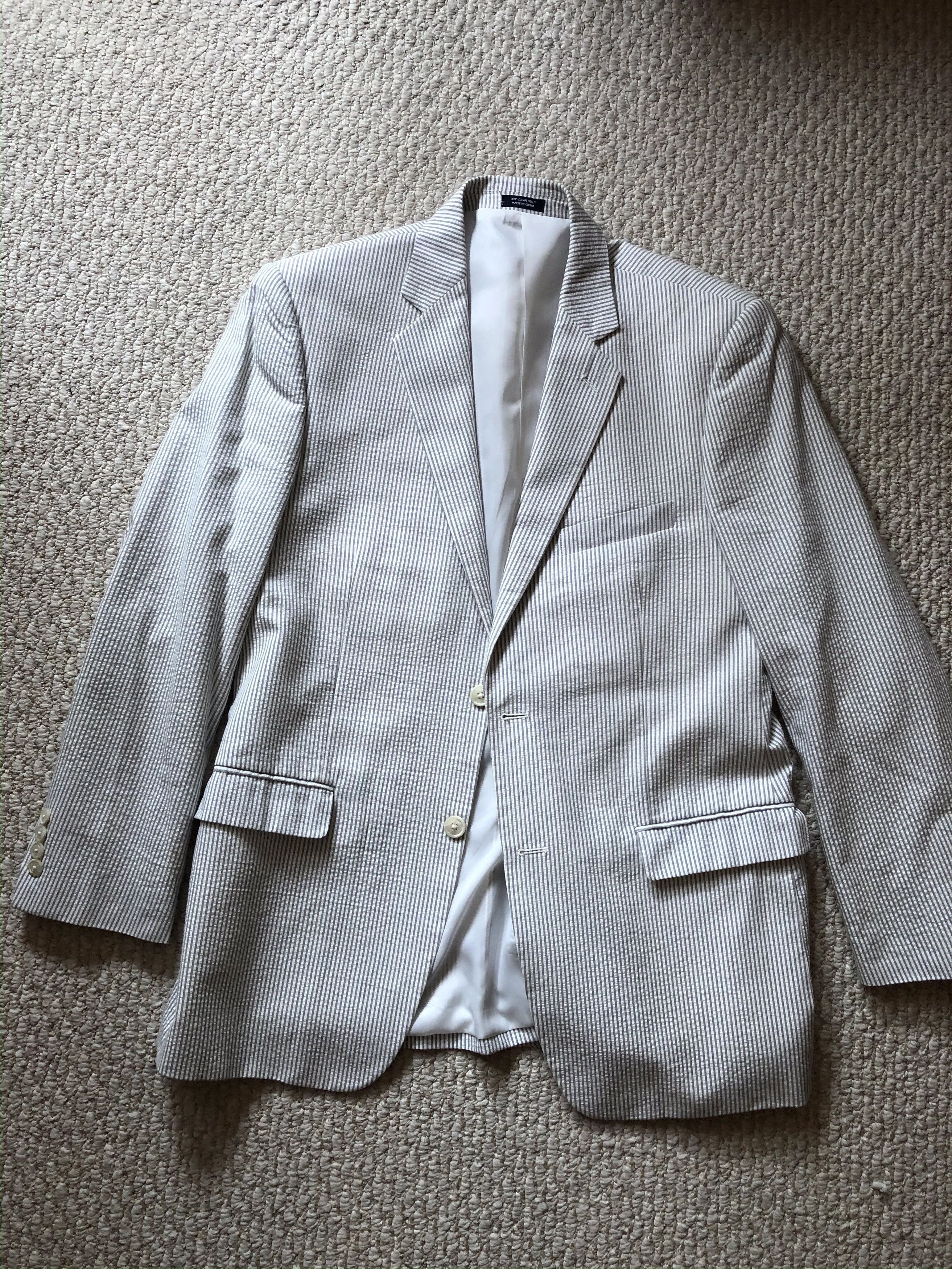 Lightweight White / Grey Seersucker Blazer