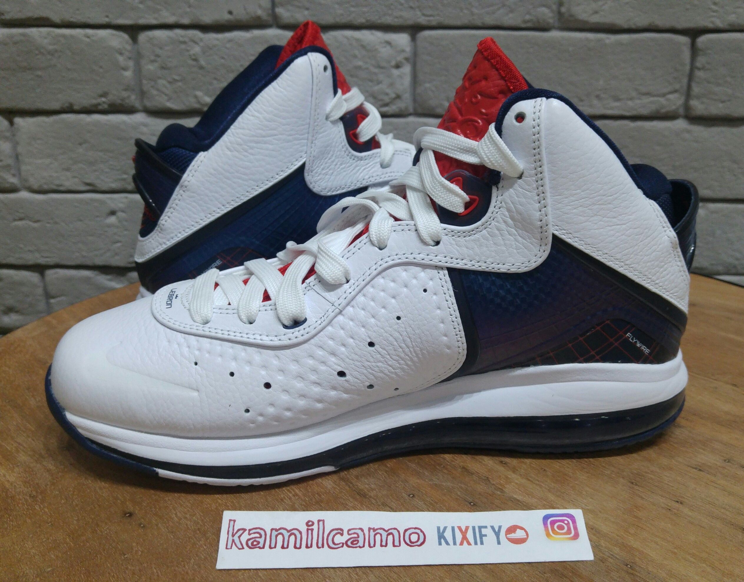 Nike Nike Lebron VIII 8 "Veterans Day" Size US 9.5 / EU 42-43 - 9 Thumbnail