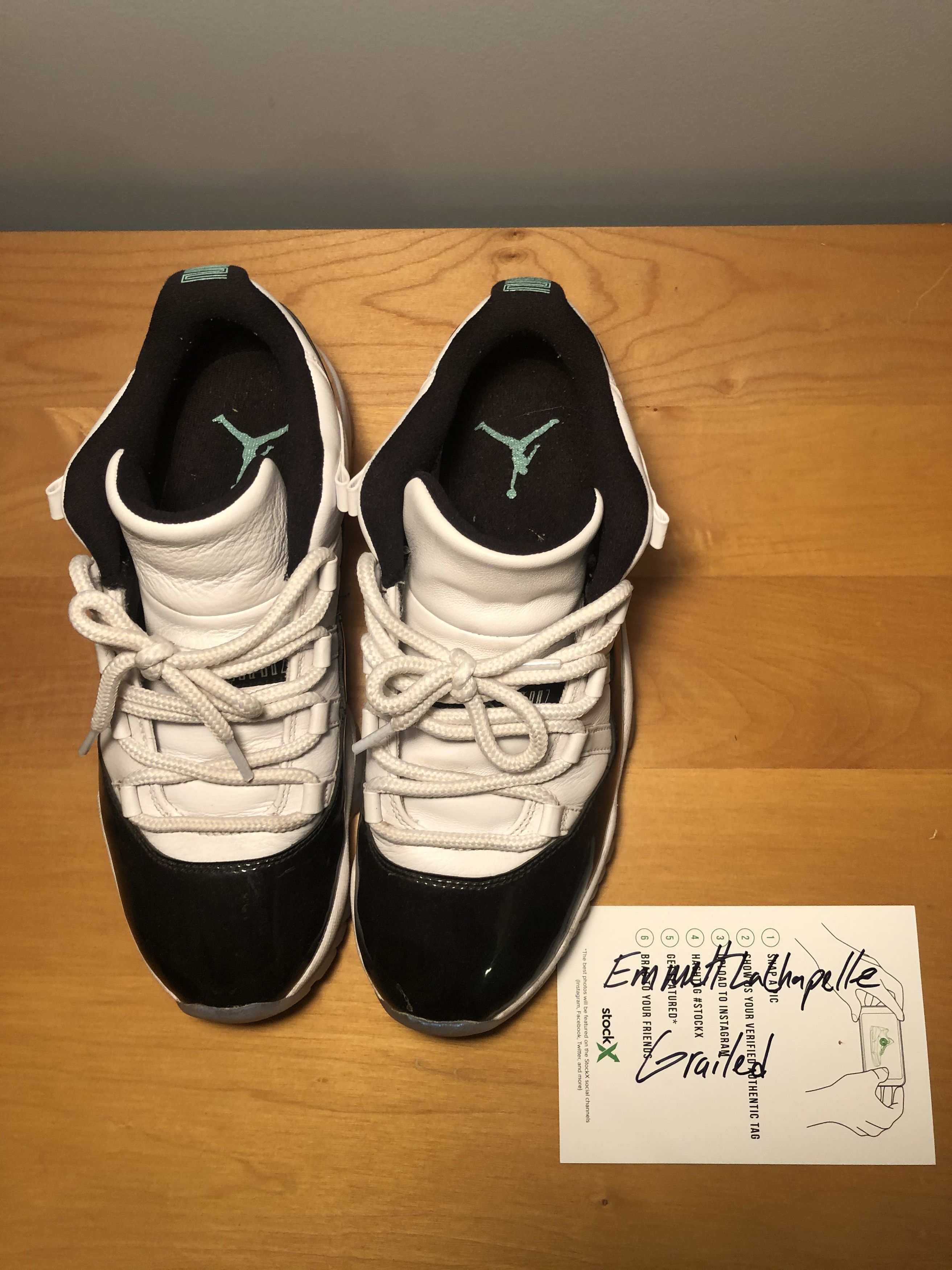 Air Jordan 11 Retro Low Emerald Emerald, Easter - Main Image