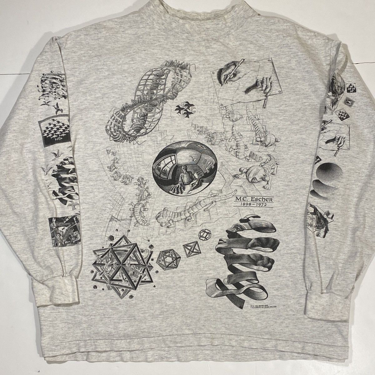Vintage 91’ MC Escher Long Sleeve Tee Size US L / EU 52-54 / 3 - 1 Thumbnail
