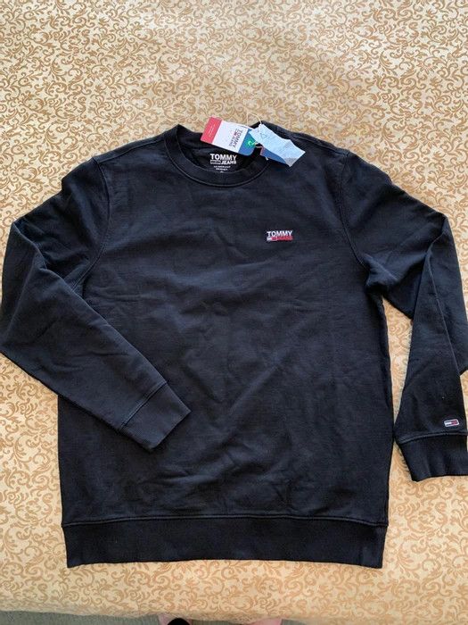 Tommy Hilfiger Deadstock Tommy Hilfiger Tommy Jeans Crewneck Sweatshirt Size US XL / EU 56 / 4 - 1 Thumbnail