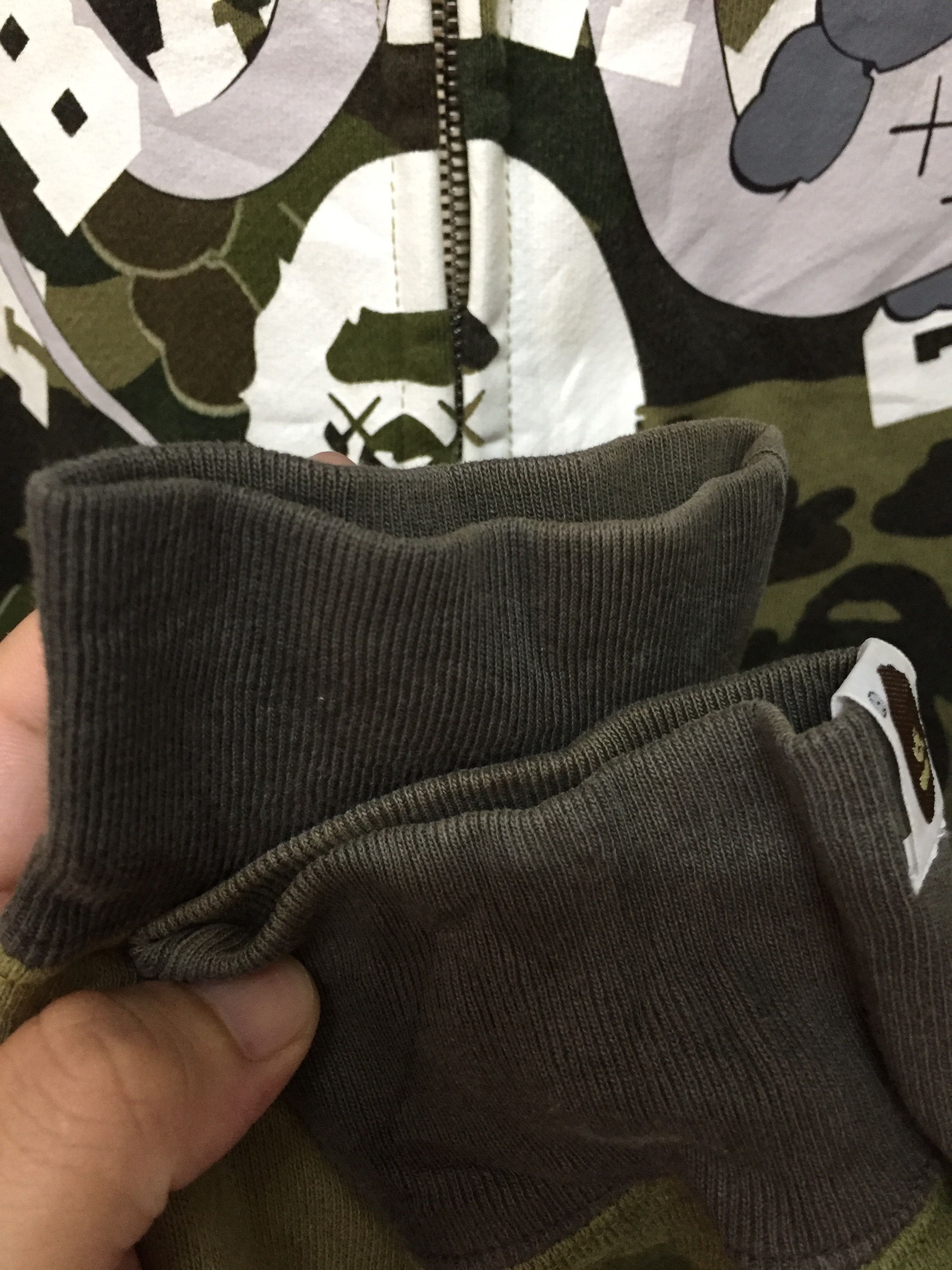 Bape × Kaws 2005 bape Kaws 1st camo crazy college logo full zip hoodie Size US M / EU 48-50 / 2 - 9 Thumbnail