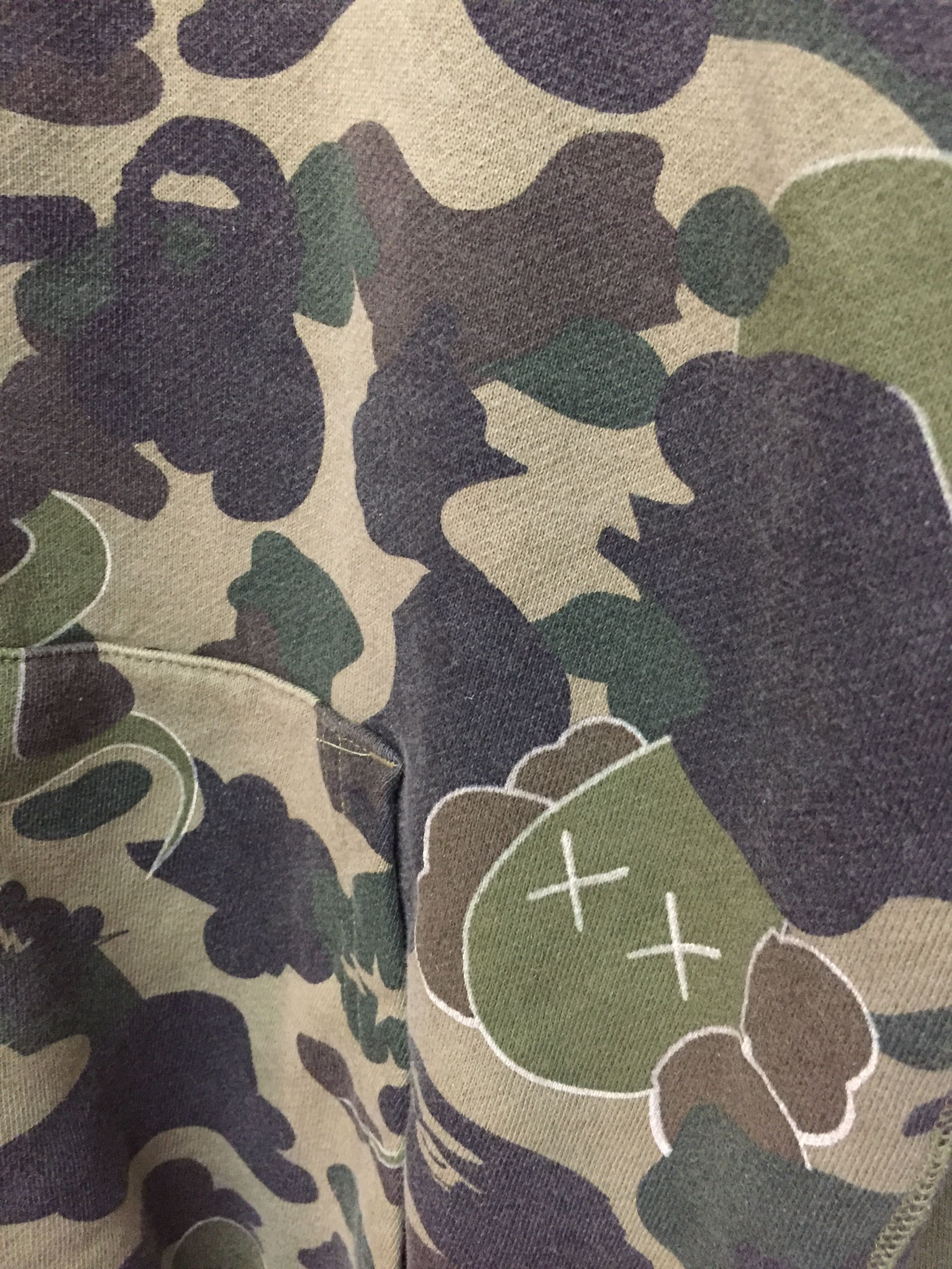 Bape × Kaws 2005 bape Kaws 1st camo crazy college logo full zip hoodie Size US M / EU 48-50 / 2 - 6 Thumbnail