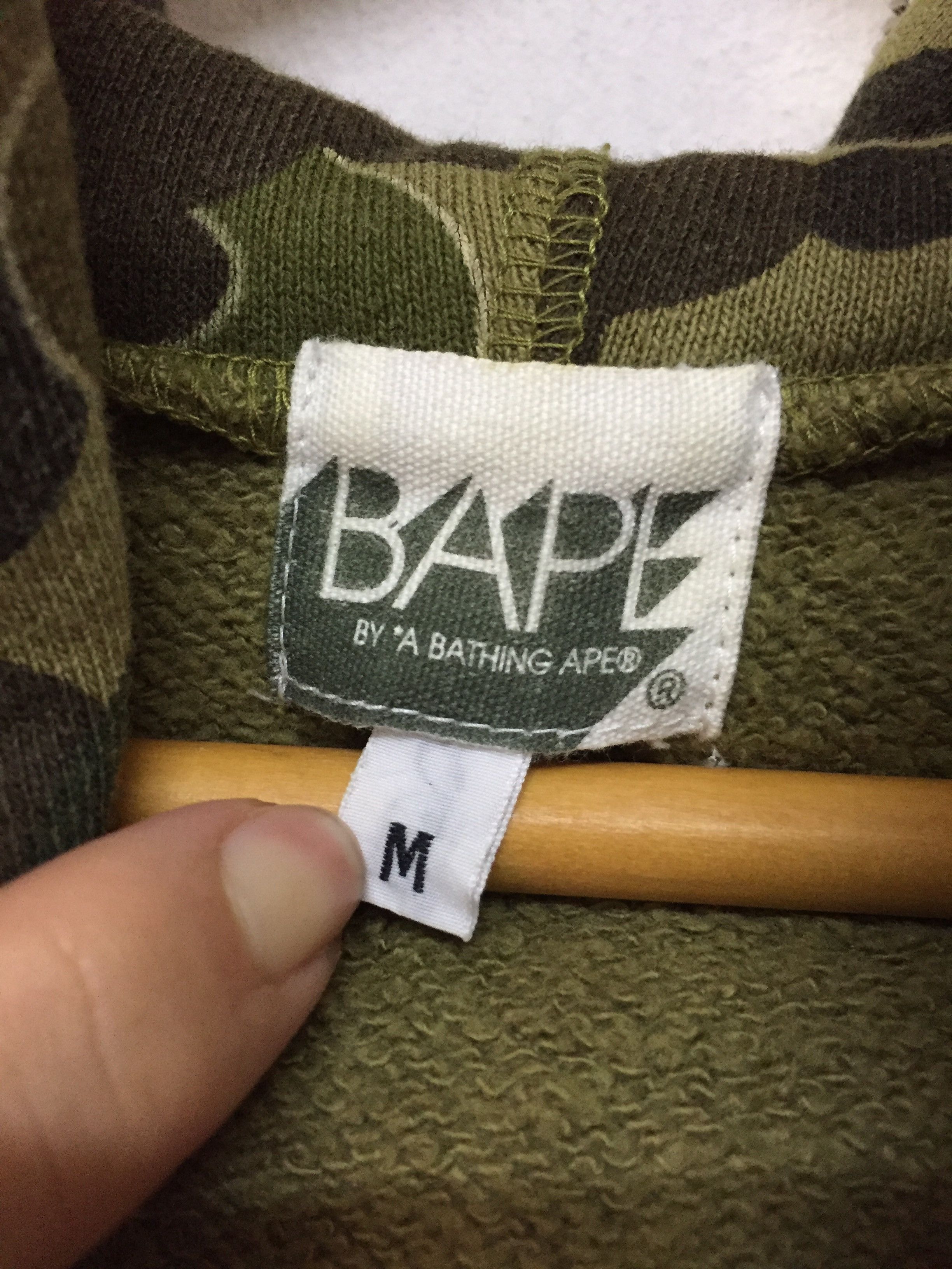 Bape × Kaws 2005 bape Kaws 1st camo crazy college logo full zip hoodie Size US M / EU 48-50 / 2 - 15 Thumbnail