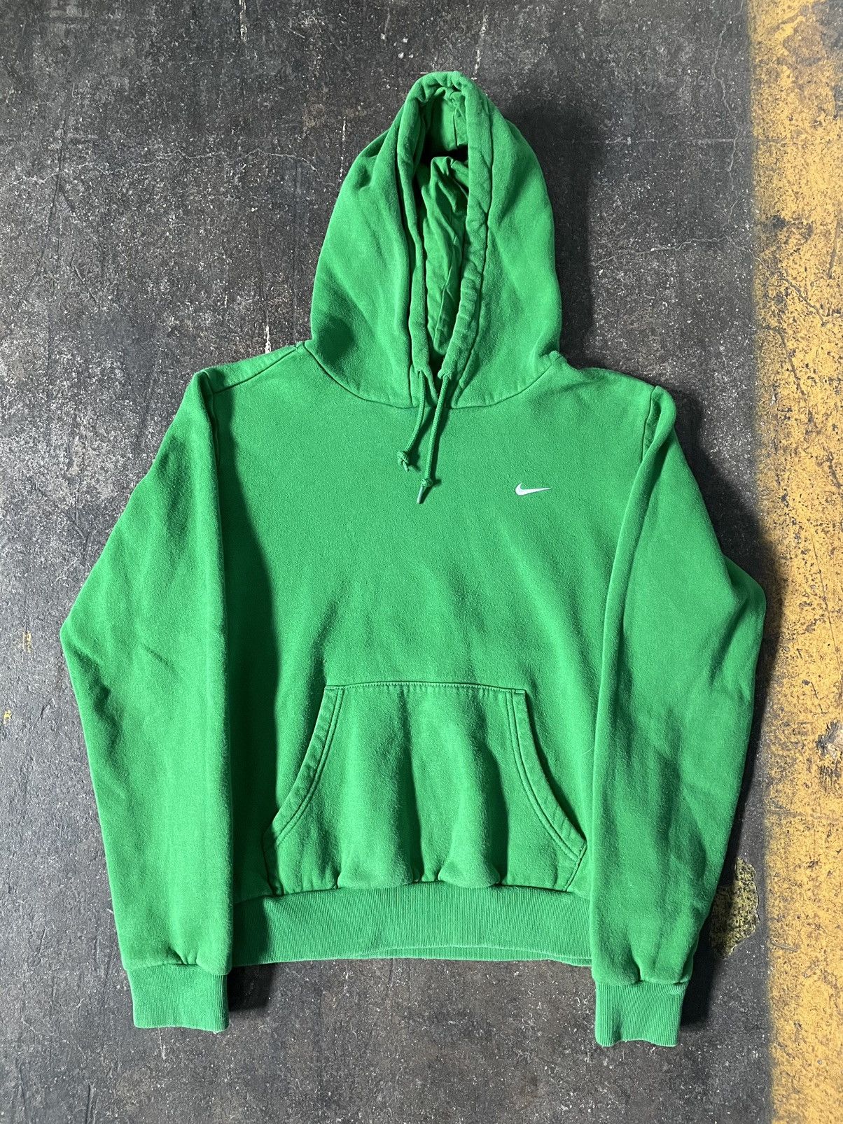 Nike Vintage Nike Green Pullover Hoodie | Grailed