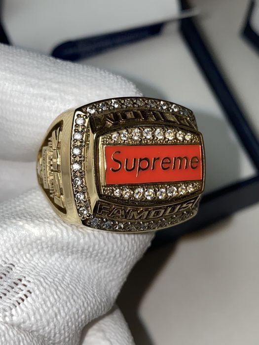 逸品】 【希少】 Supreme Jostens World Famous Ring - アクセサリー