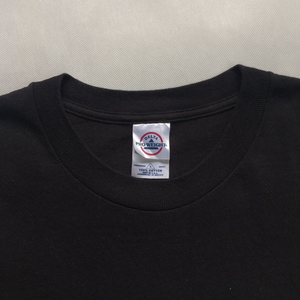Band Tees Vintage Britney Spears Stages Tour Tee Size US L / EU 52-54 / 3 - 6 Thumbnail