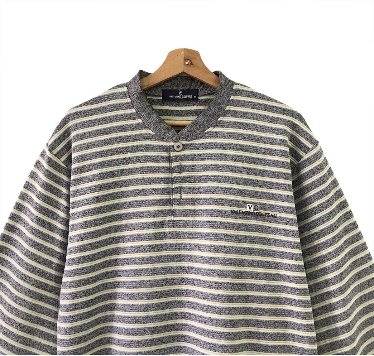 Designer × Valentino × Vintage Valentino Coupeau Button Up Crewneck Sweatshirt Size M Size US M / EU 48-50 / 2 - 4 Thumbnail