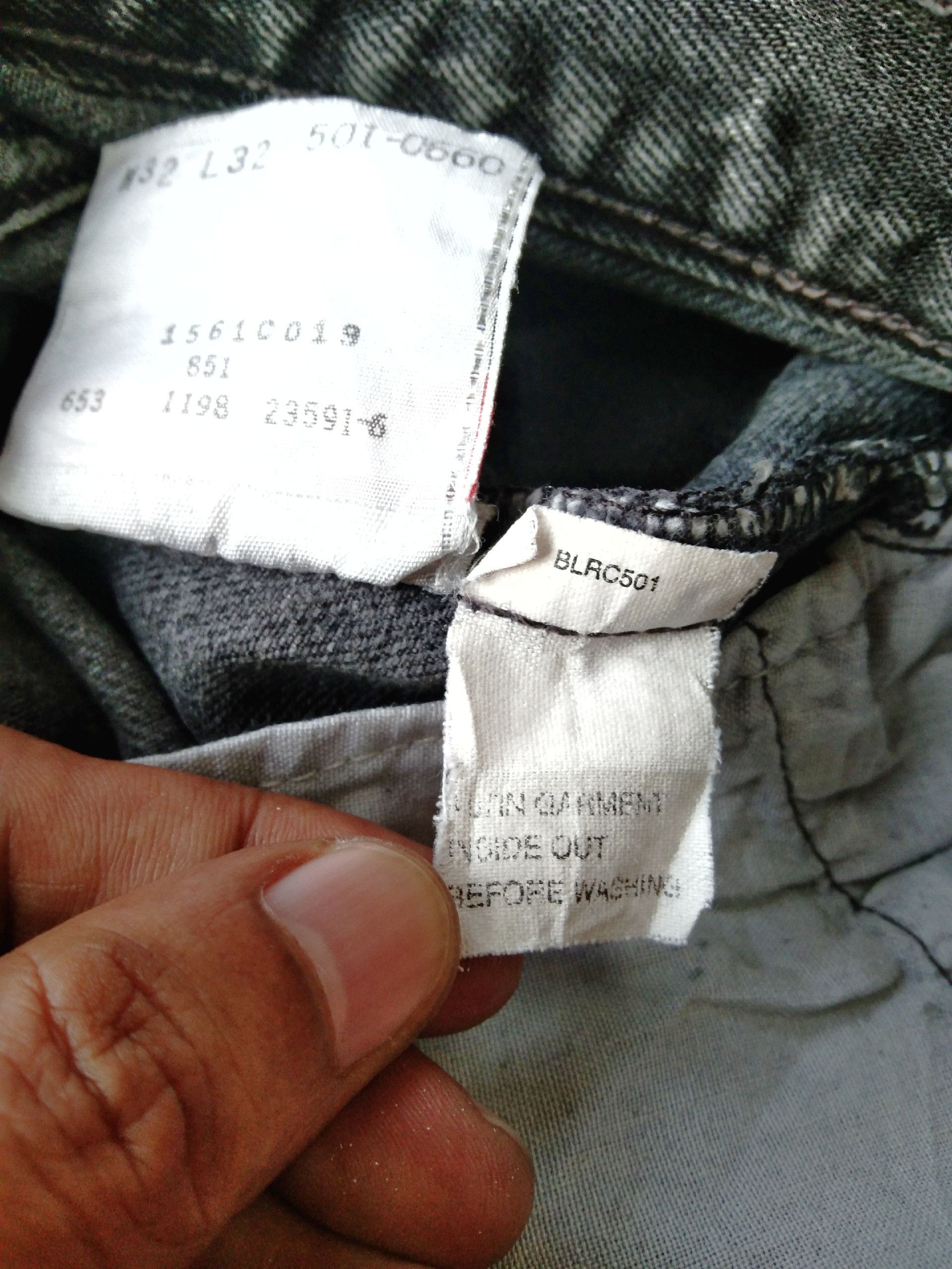 Levi's 90s Distressed Faded Black Vintage Levi's 501 Jeans USA Size US 30 / EU 46 - 11 Thumbnail