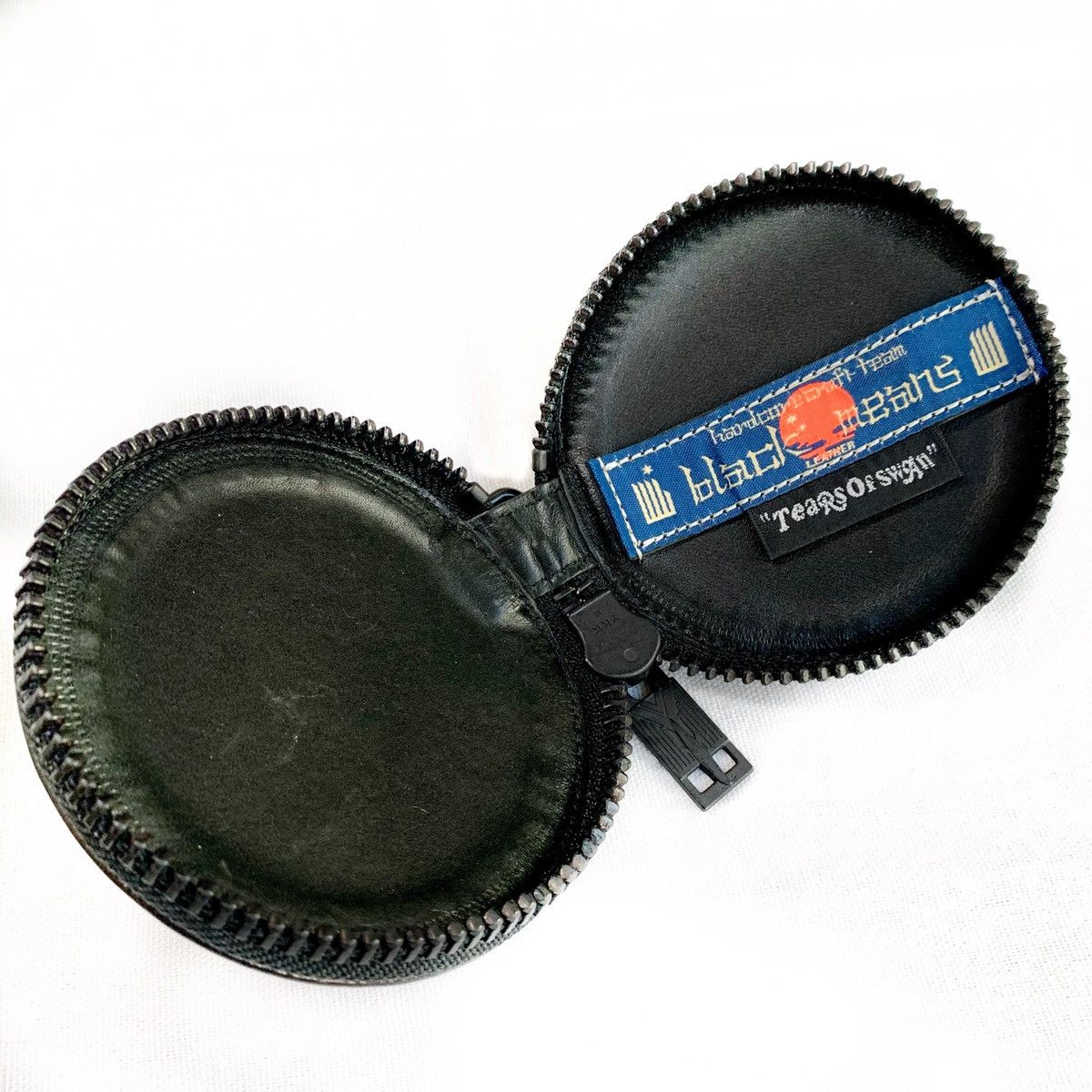 Blackmeans Blackmeans Coin Pouch Tears of Swan Size ONE SIZE - 3 Thumbnail