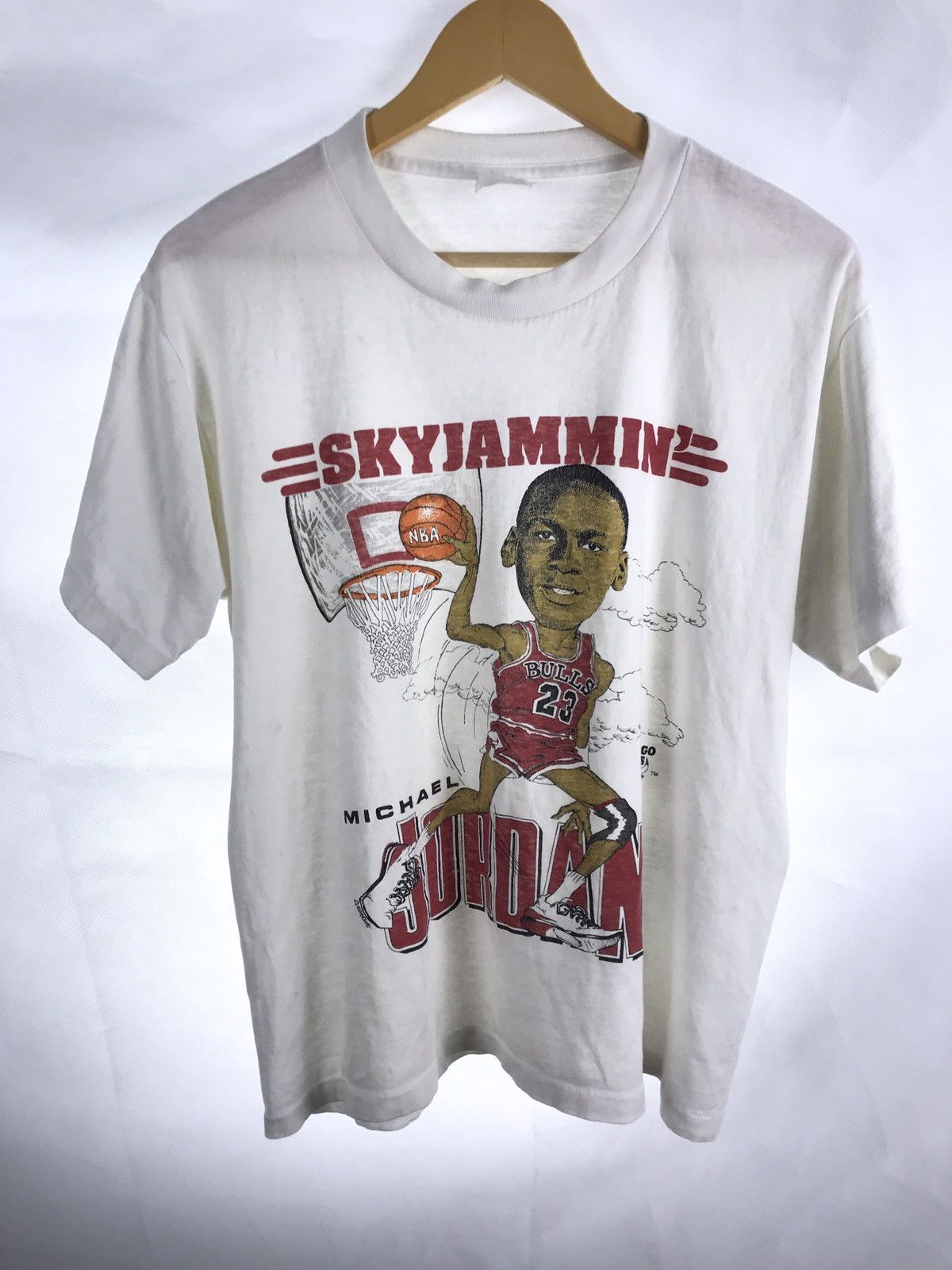 NBA × Vintage Vintage 1989 Michael Jordan “Sky Jammin' “ T