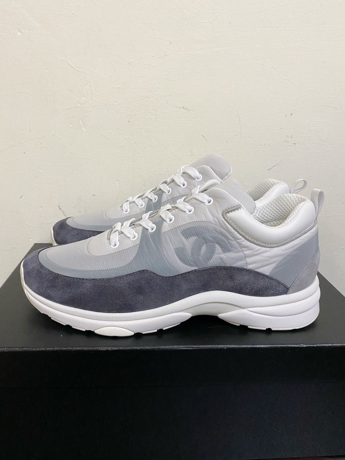 Chanel 2021 CC Grey Suede Low Top Trainer Runner Sneakers