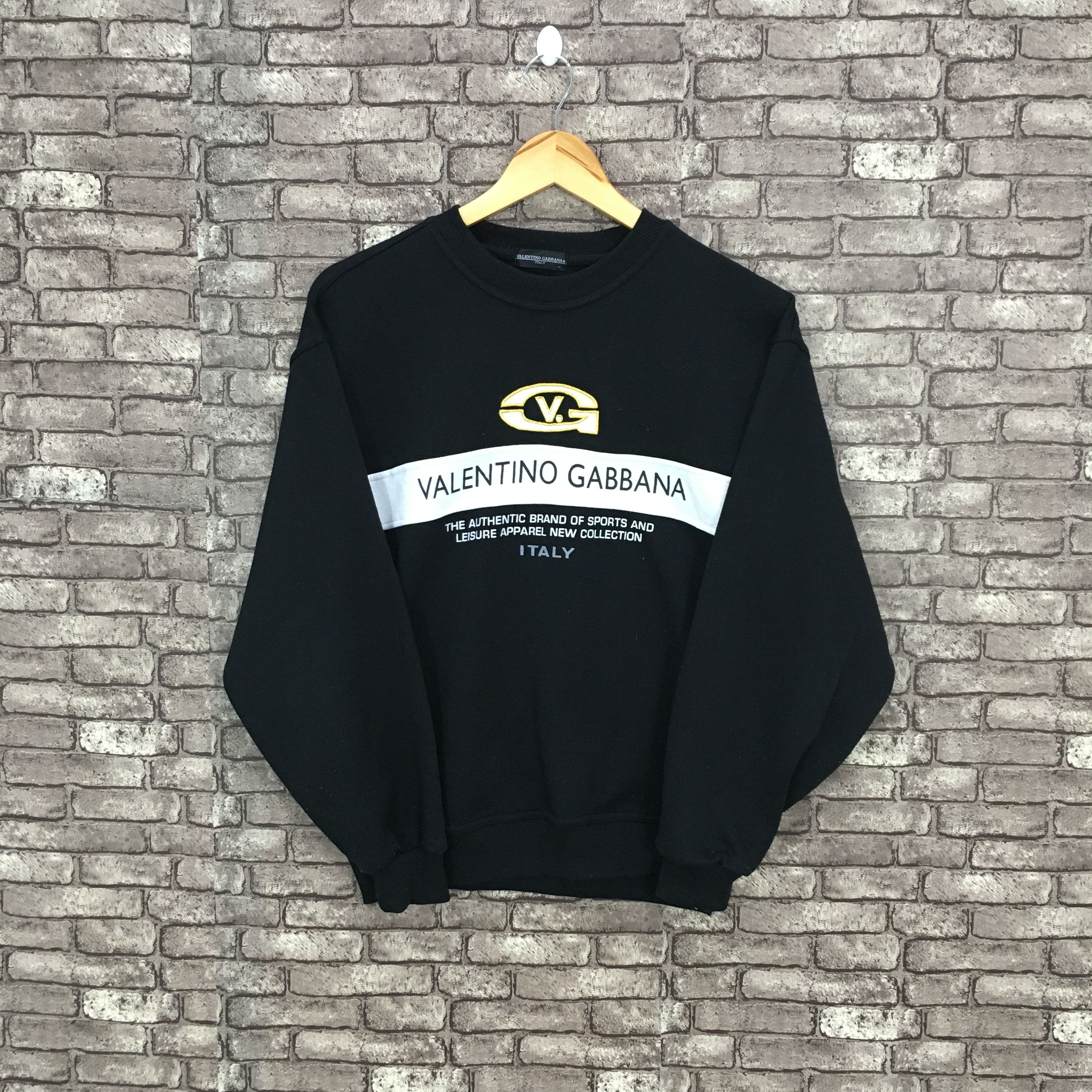 Vintage 90's Valentino fashion Gabbana Italy Sweatshirt Crewneck big logo embroidery pullover sweatshirt Streetwear Valentino Brand Italy Valentino