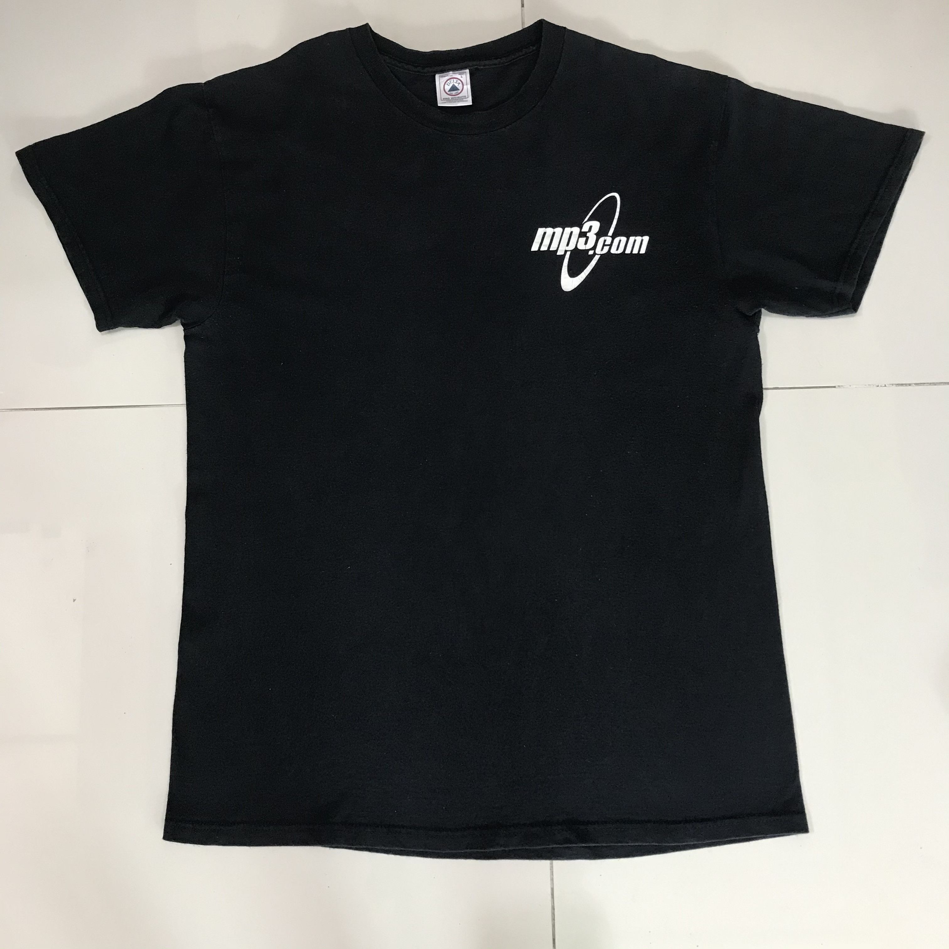 Band Tees Vintage 90s MP3.com Hear No Evil Song Tee graphic streetwear Size US L / EU 52-54 / 3 - 2 Thumbnail
