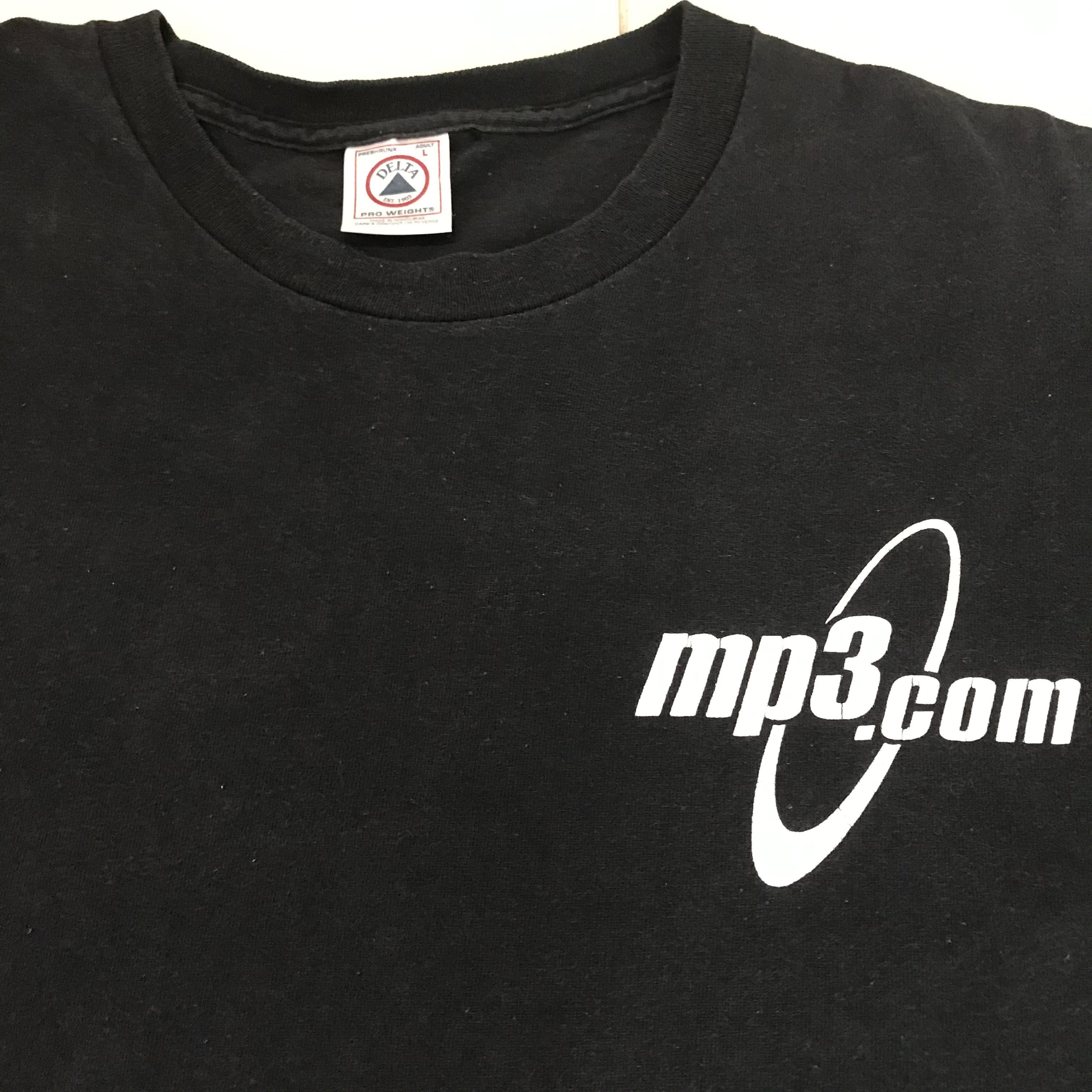 Band Tees Vintage 90s MP3.com Hear No Evil Song Tee graphic streetwear Size US L / EU 52-54 / 3 - 1 Thumbnail