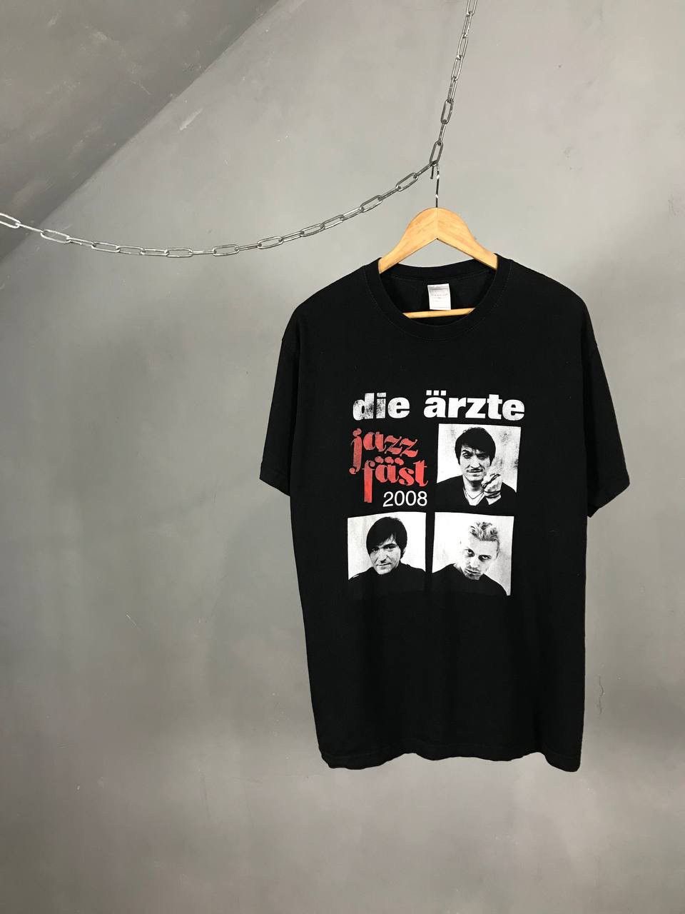 Band Tees Die arzte 2008 vintage rock band tour tee Size US L / EU 52-54 / 3 - 1 Thumbnail
