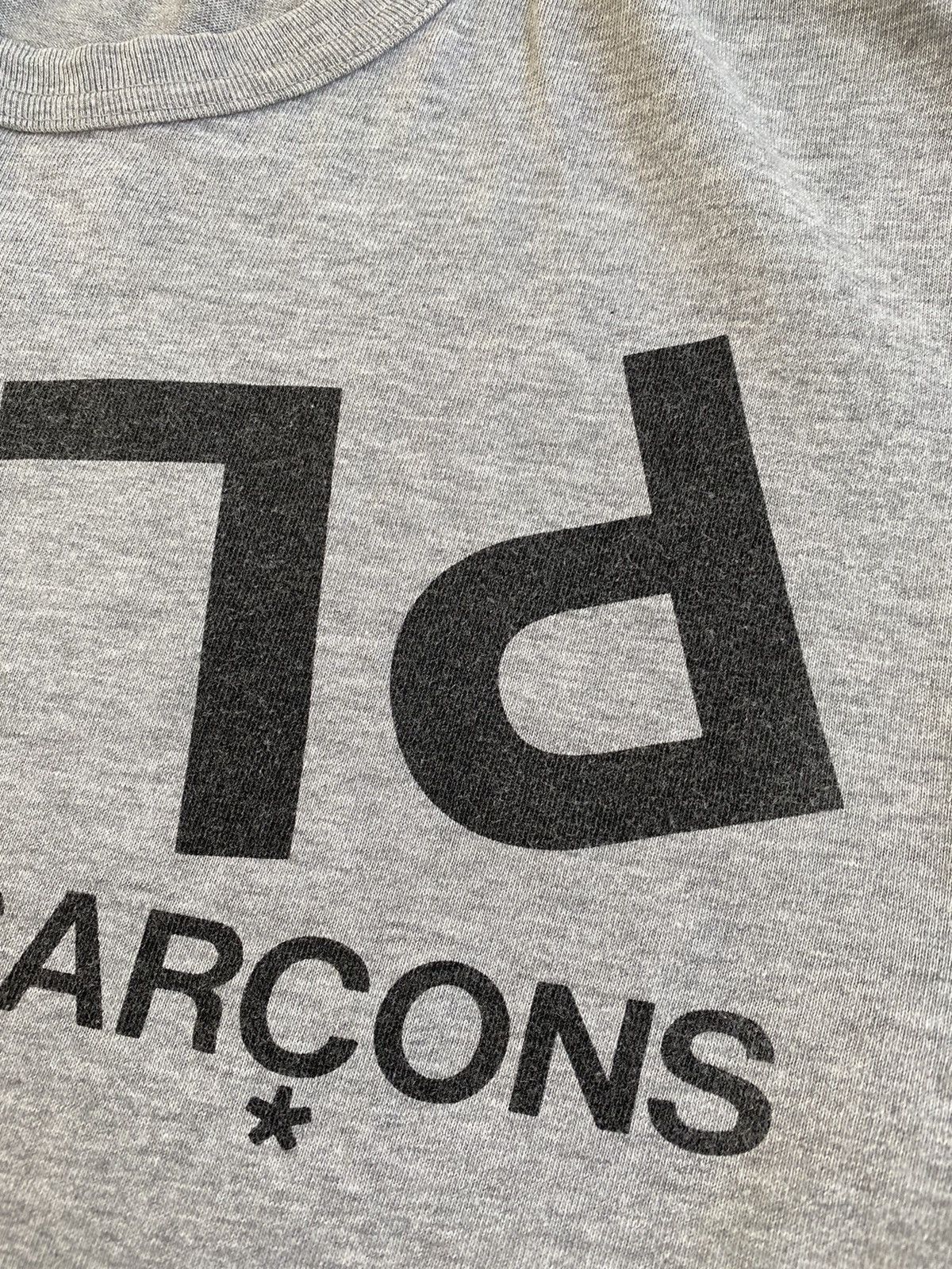 Comme des Garcons × Comme des Garcons PLAY 🔥Play Comme des Garcons Heart Logo T-shirt/CDG Print T-shirt Size US S / EU 44-46 / 1 - 8 Thumbnail