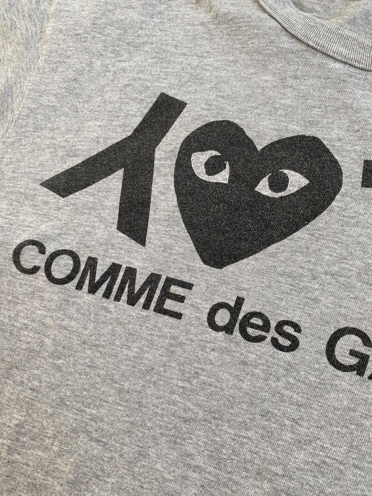 Comme des Garcons × Comme des Garcons PLAY 🔥Play Comme des Garcons Heart Logo T-shirt/CDG Print T-shirt Size US S / EU 44-46 / 1 - 7 Thumbnail