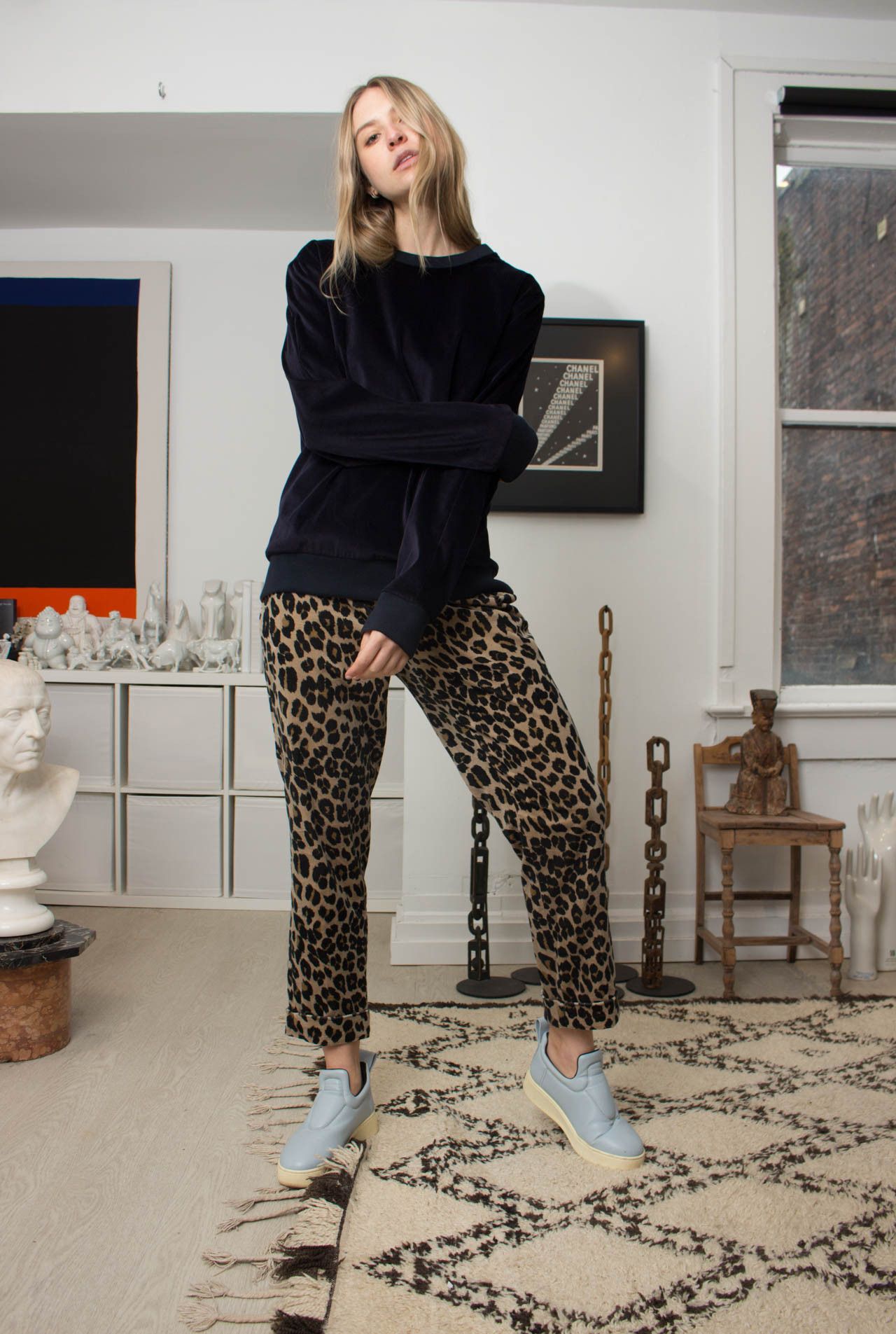 Paul Smith Paul Smith Leopart Print Velvet Pants sz 46 Size 32" / US 10 / IT 46 - 1 Thumbnail